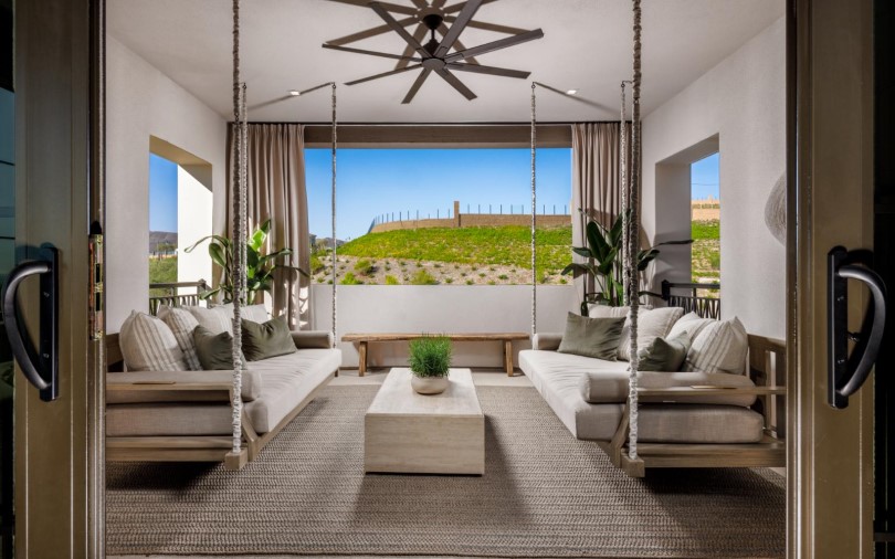 Covered Deck Aliento at Vista in Summit in Orchard Hills in Irvine CA