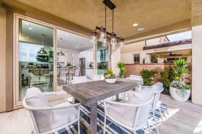 California room with rug and lighting in a Brookfield Residential home