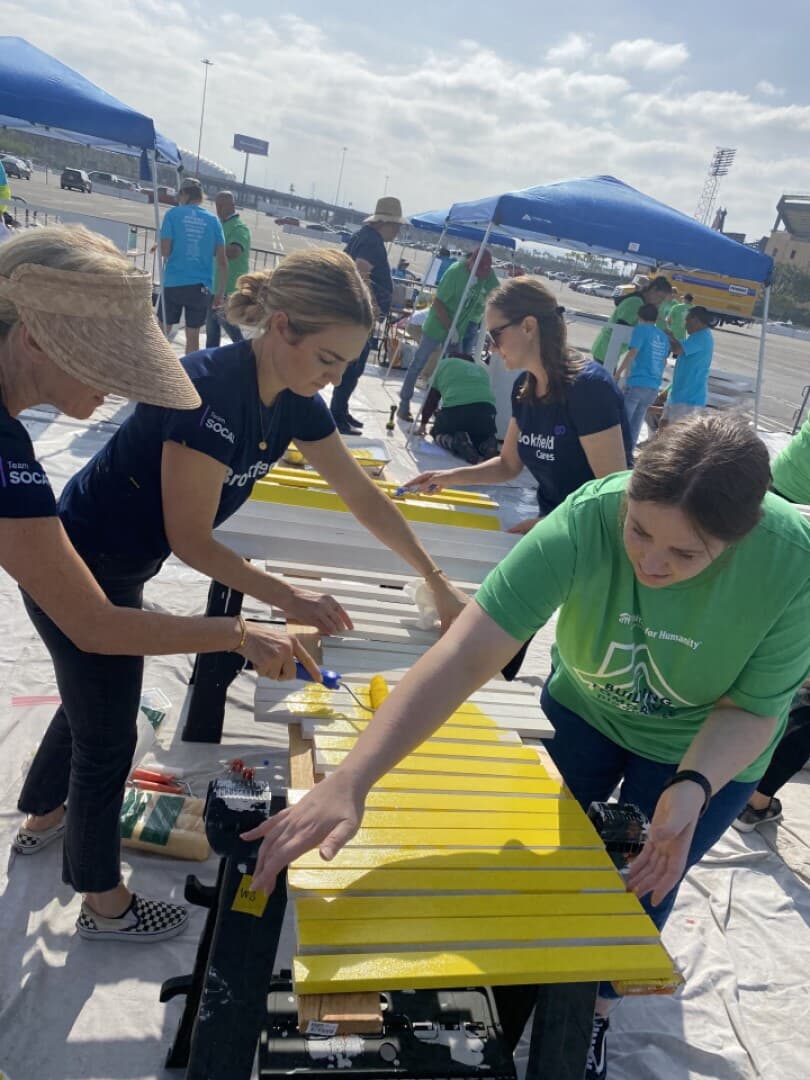 Brookfield SoCal building the Habitat for Humanity Playhouse Build