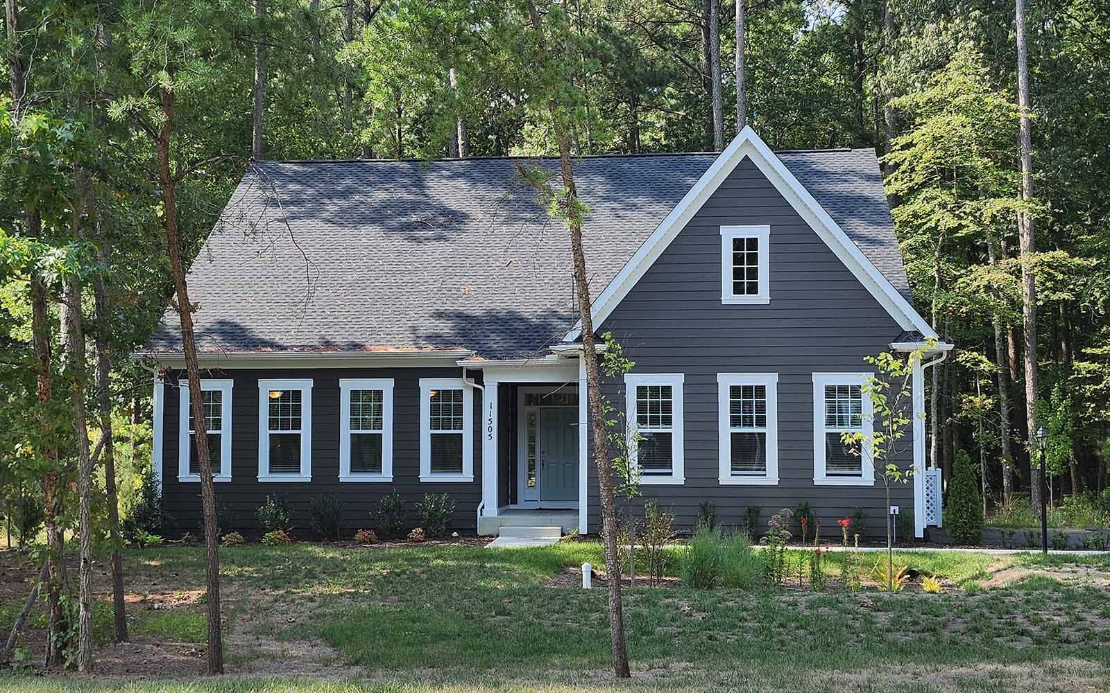 The exterior view of the Savoy II on homesite 3042 at Swan Point.