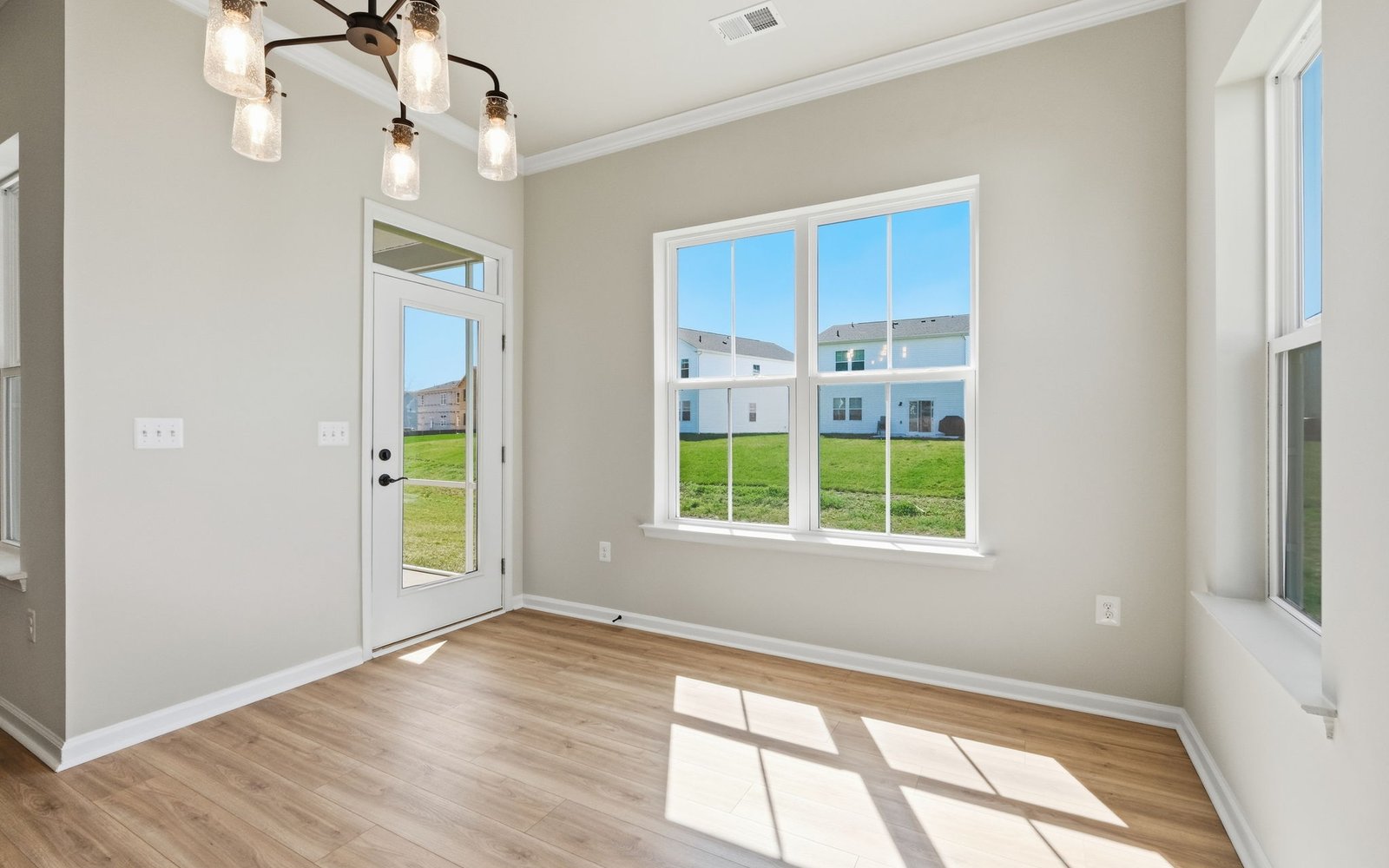 The dining room of the Matisse on homesite 1132 at Lakeside at Trappe.