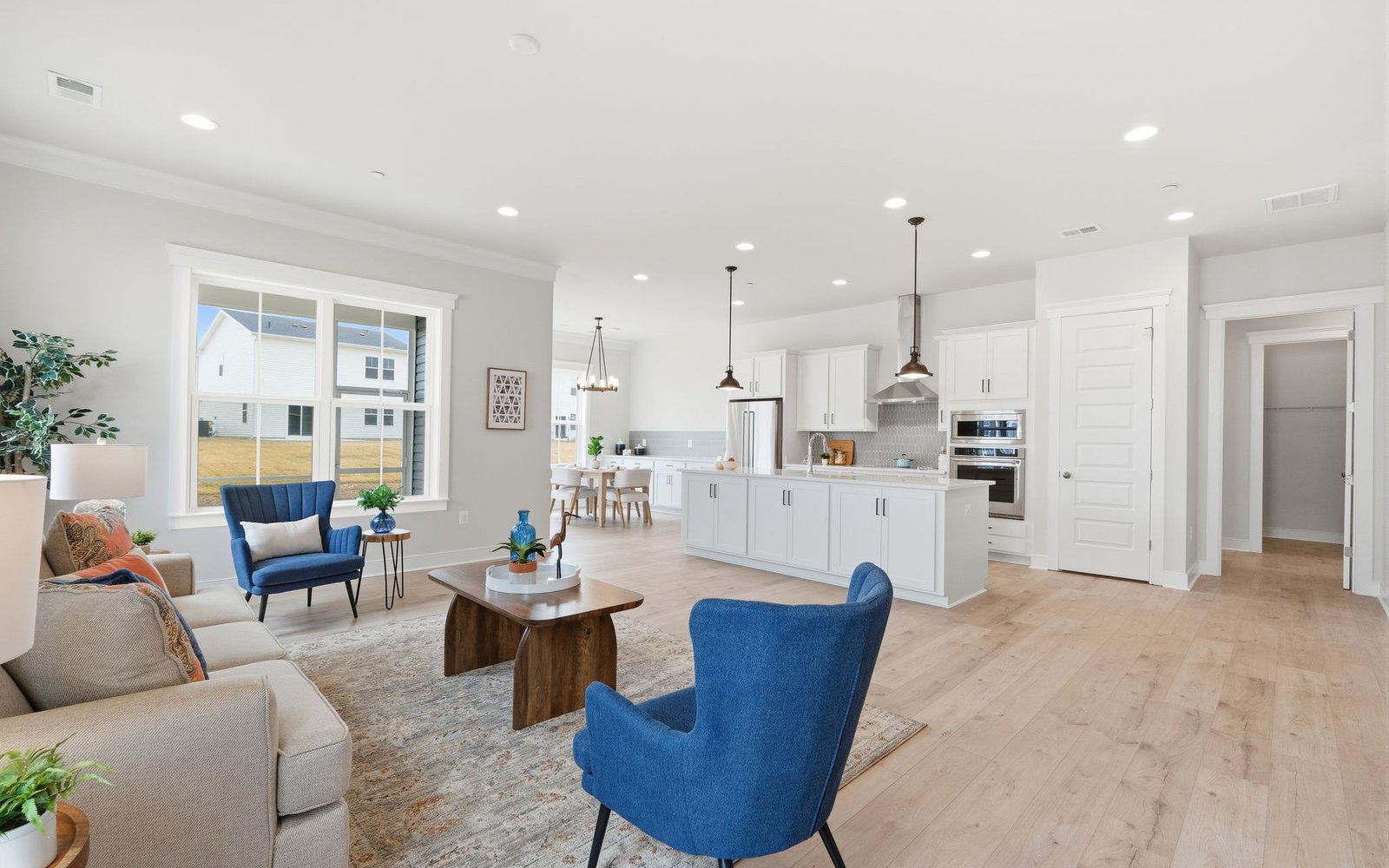 The main level of the Rembrandt at Lakeside at Trappe.