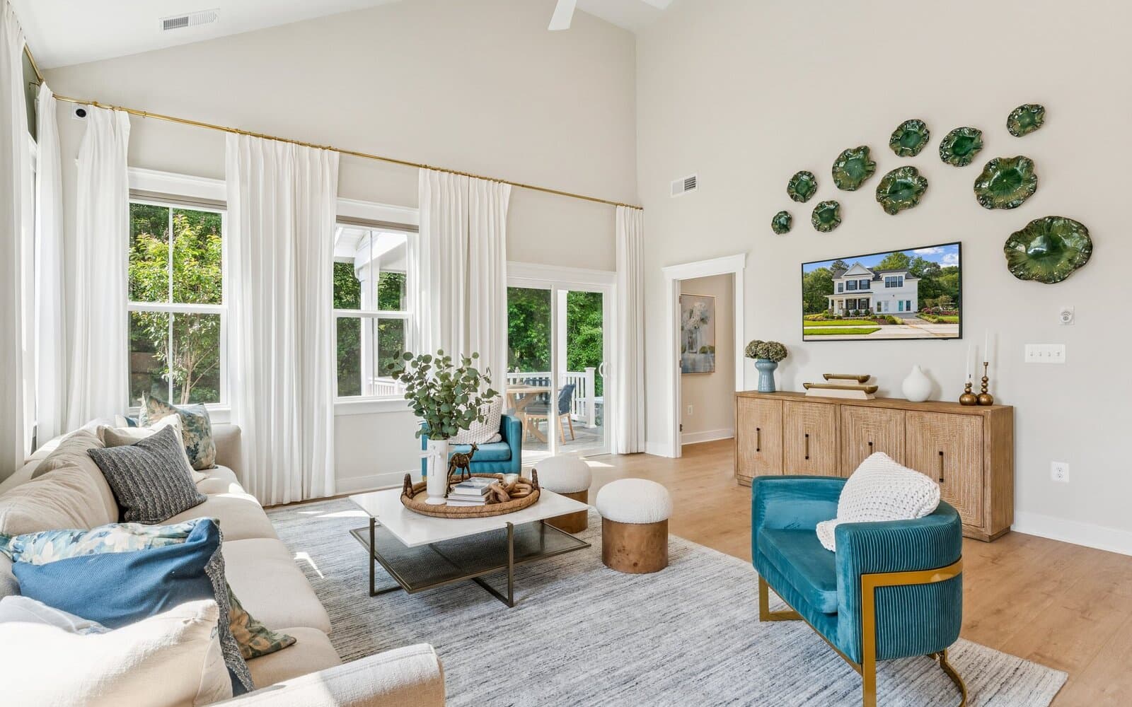 The family room of the Torrington at Lakeside at Trappe.