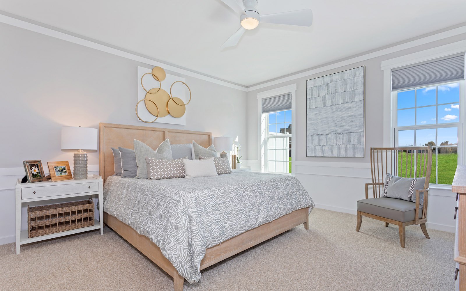 Temporary image of the primary bedroom of the Carter.