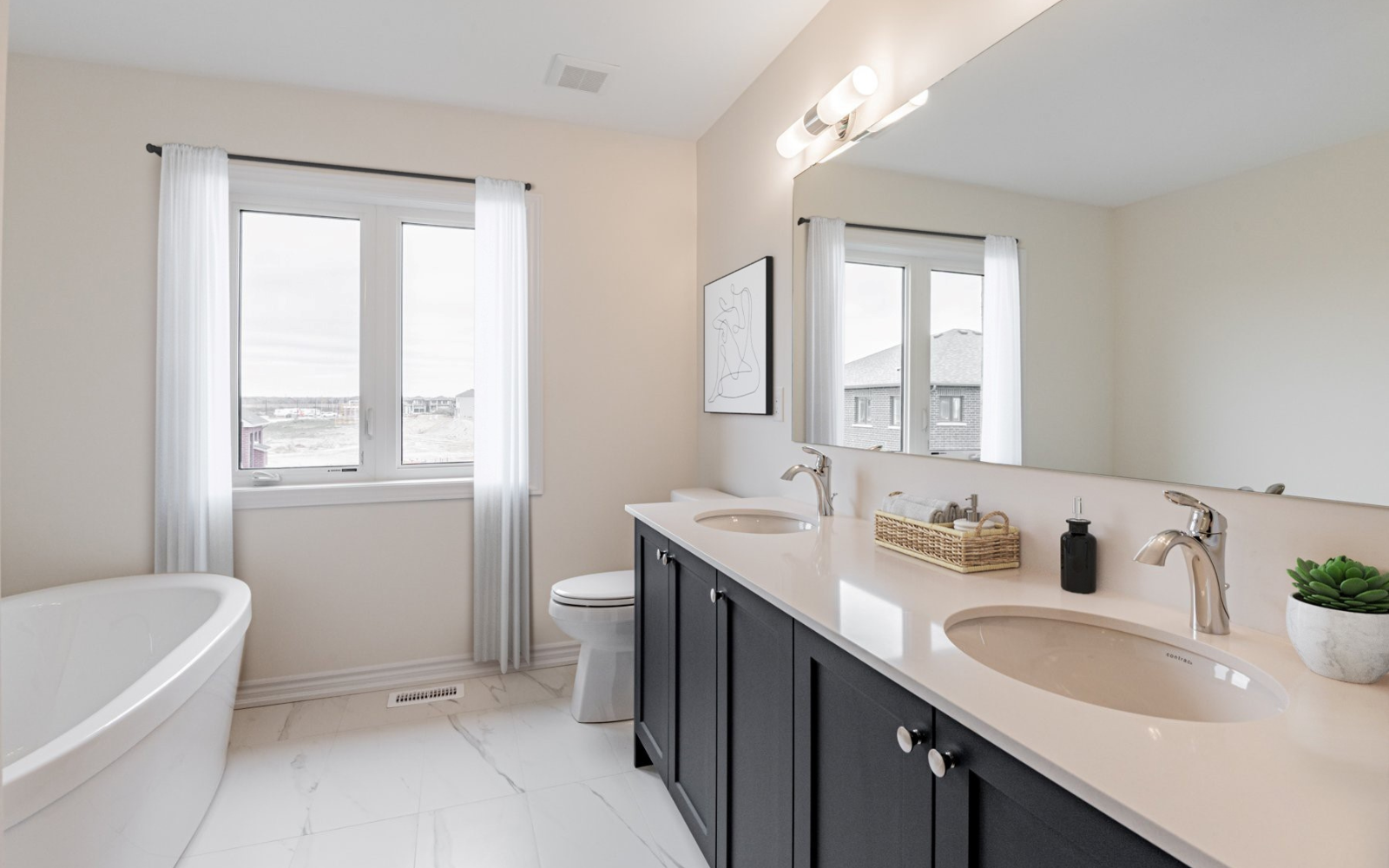 Primary Ensuite in Lot 118 at Heartland in Baxter, Ontario
