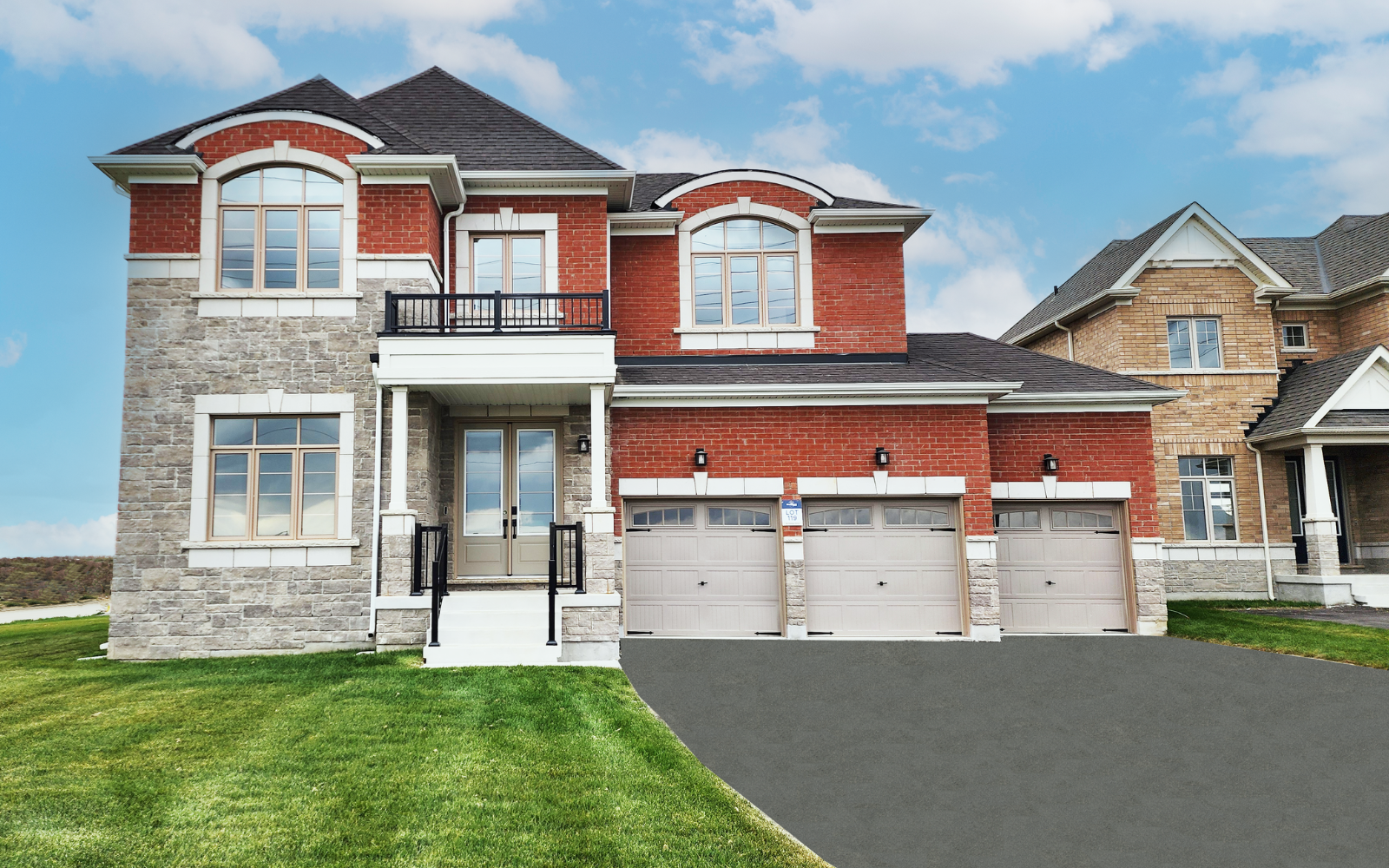 Exterior image of Lot 117 at Heartland in Baxter, Ontario