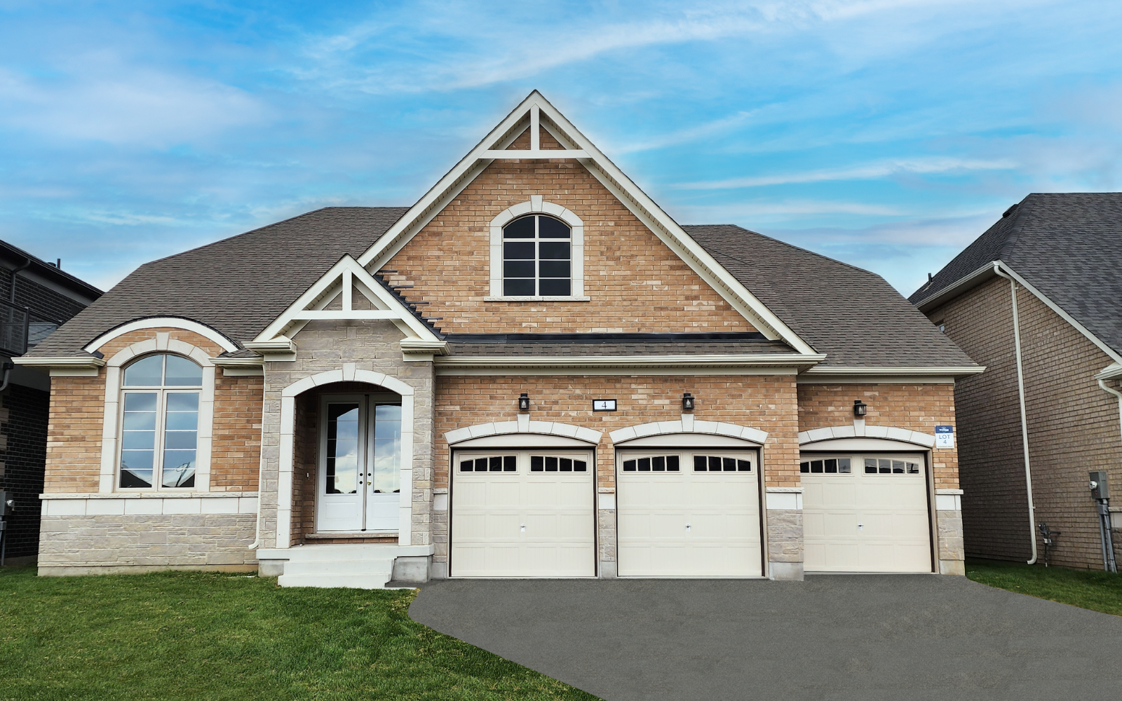 Exterior image of Lot 4 at Heartland in Baxter, Ontario