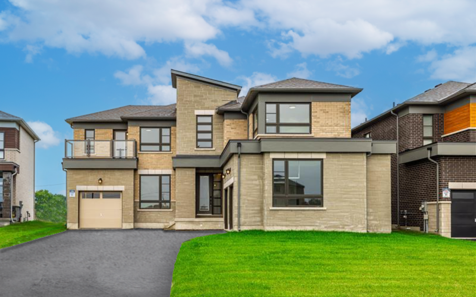 Exterior Photo of Lot 92 at Heartland in Baxter, ON