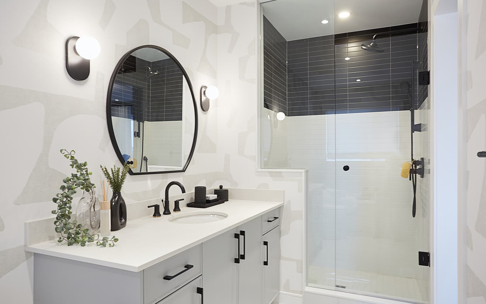 Primary Ensuite in the Glendale Model Home at New Seaton in Pickering, Ontario.