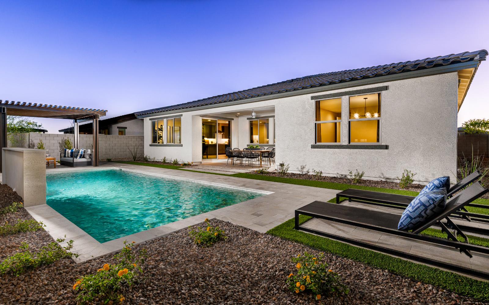 Solstice at Mariposa in Blossom Rock