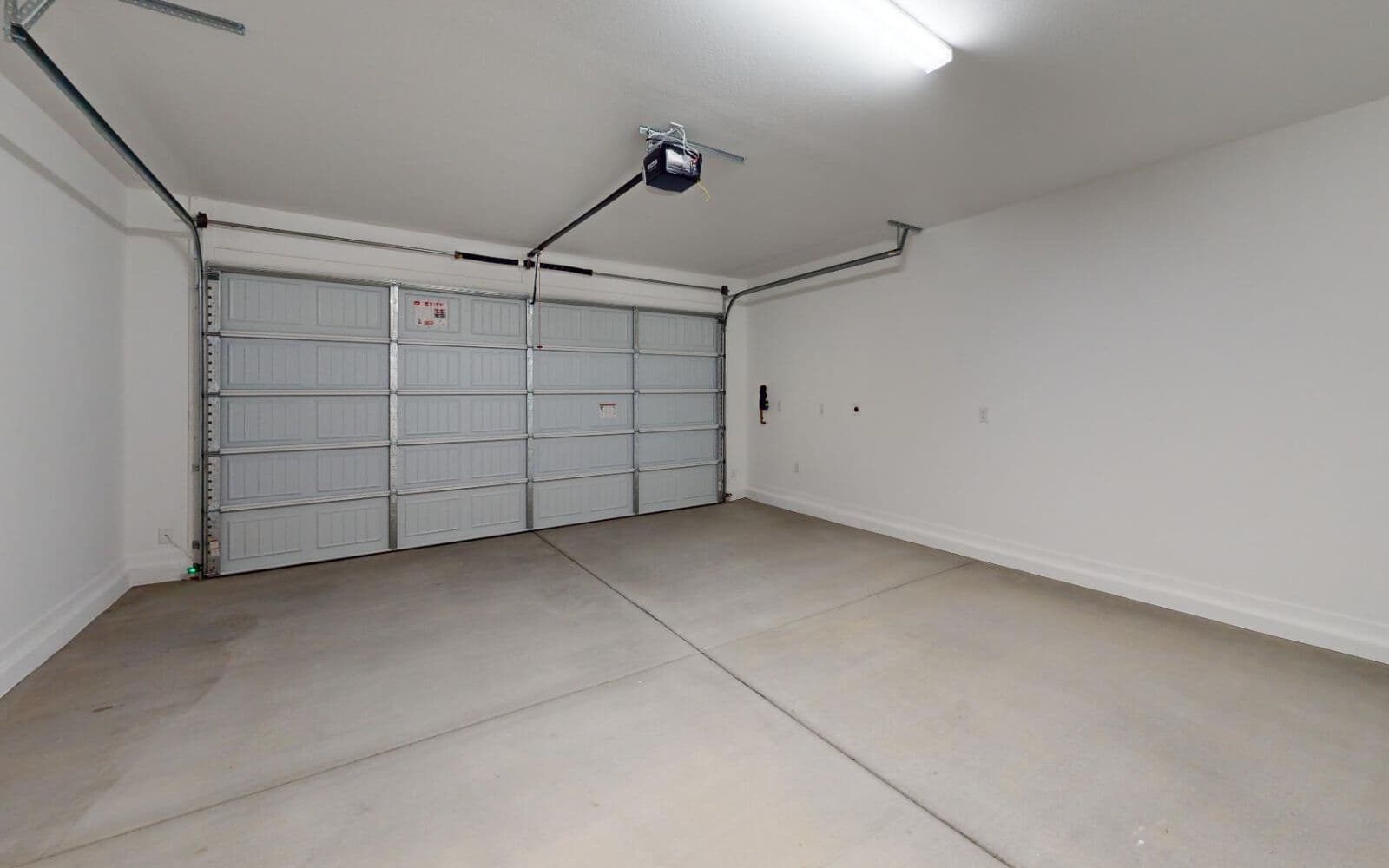 Garage of the Clover plan at Highland Sage