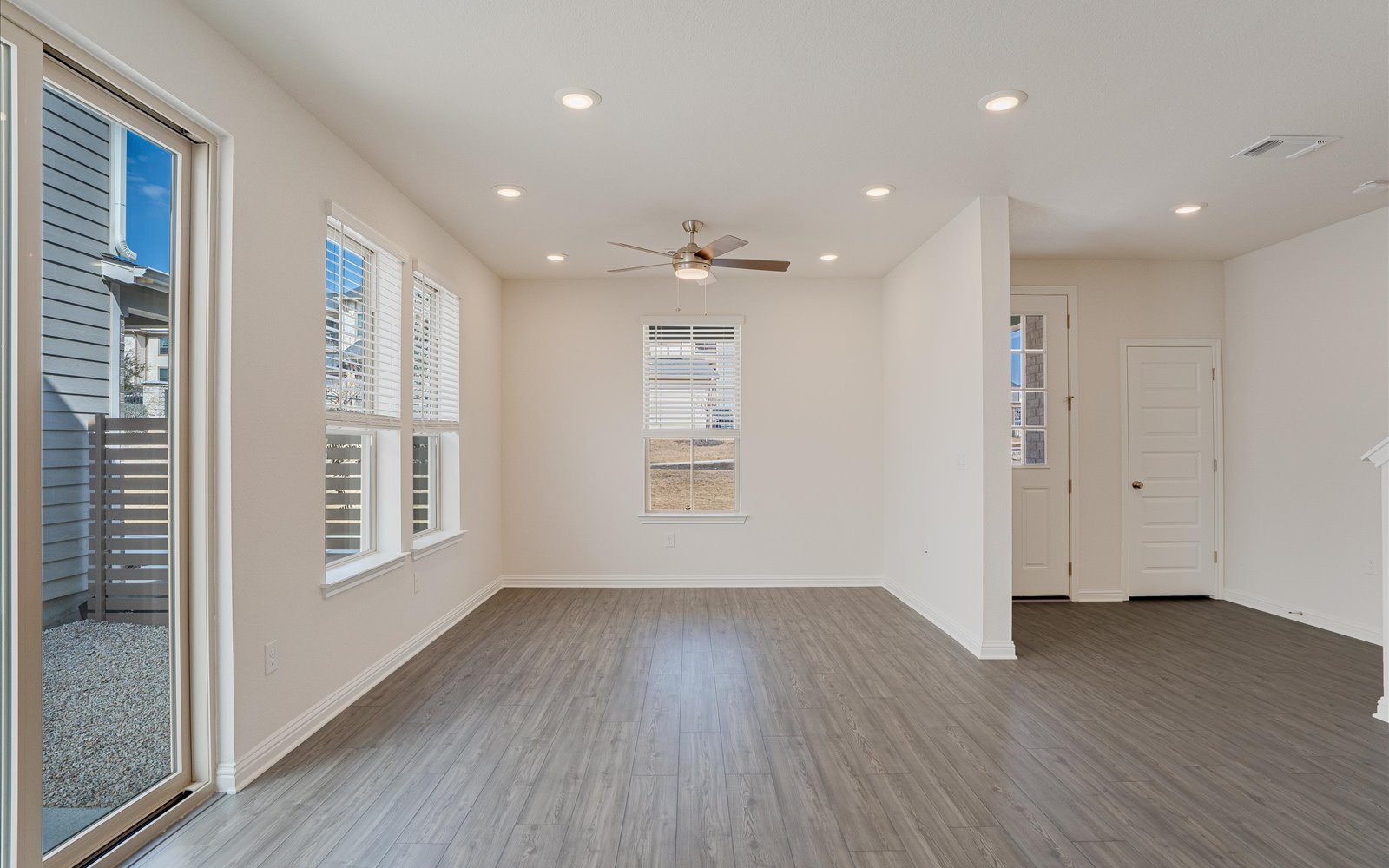 8208 Springsteen Living Room