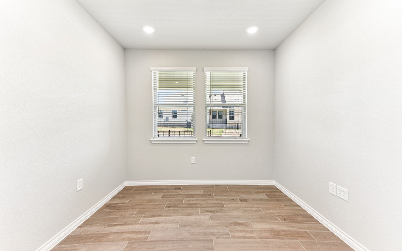 104 Maceo Way Unit 101 Room