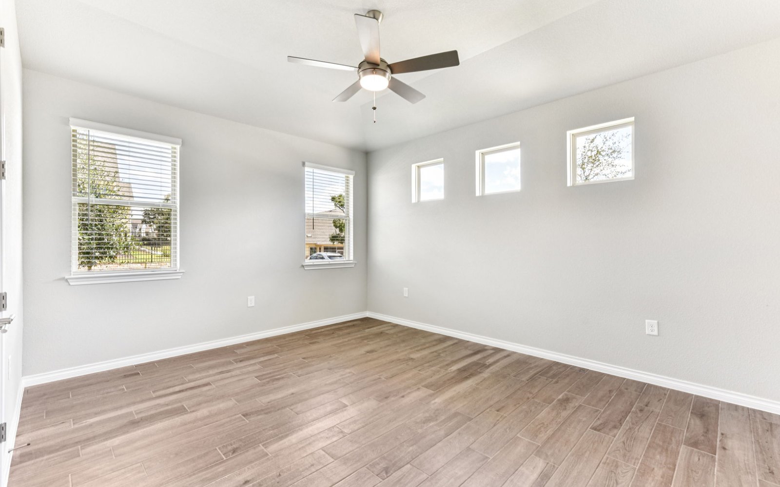 104 Maceo Way Unit 101 Room