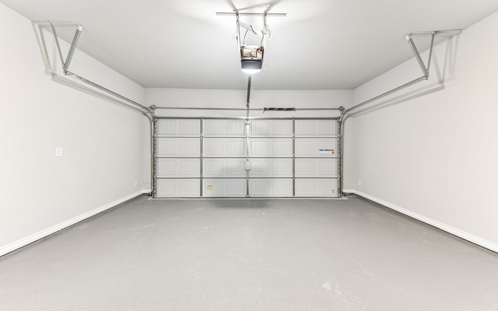 104 Maceo Way Unit 101 Garage