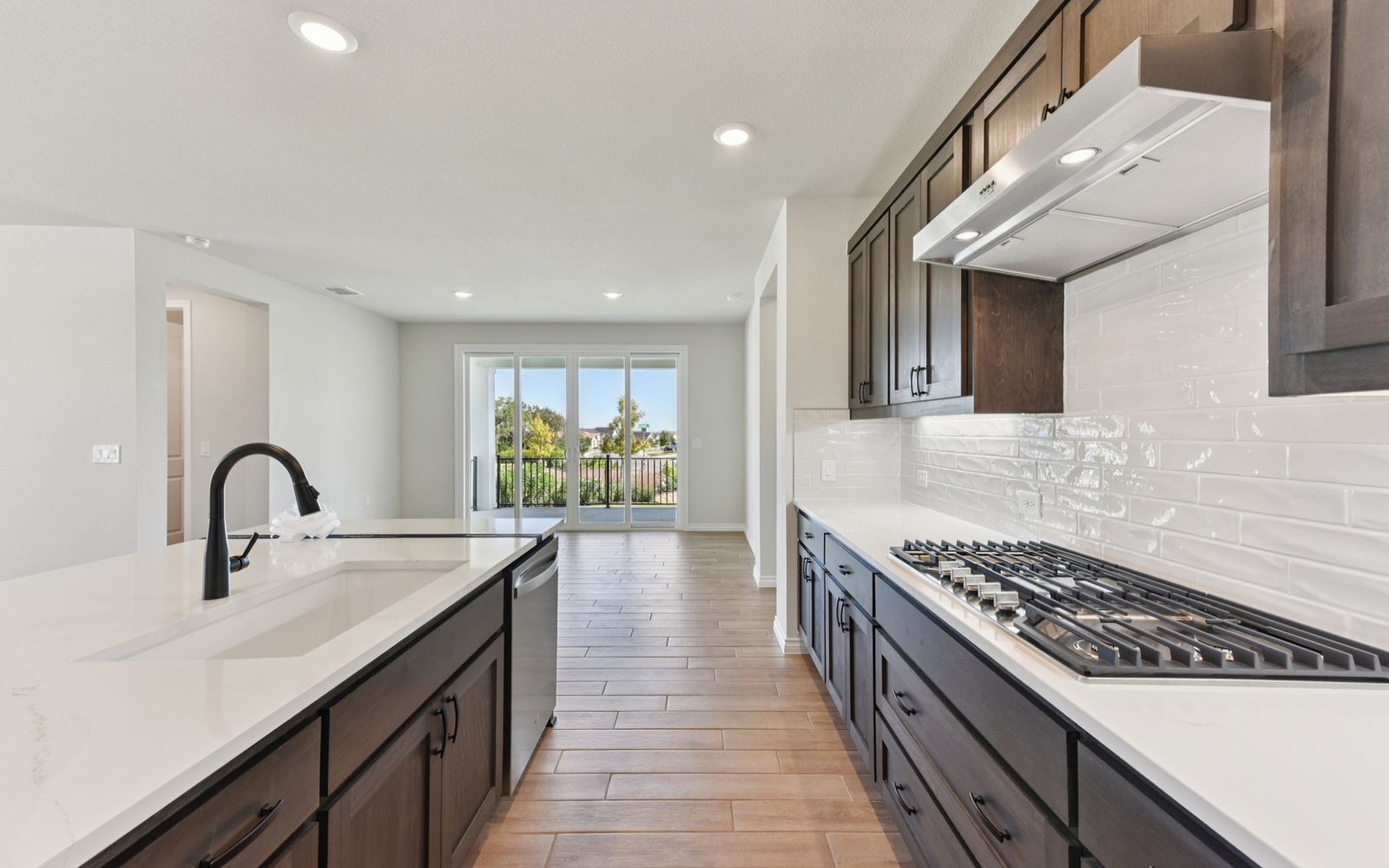 105 Antoinette Unit 102 Kitchen