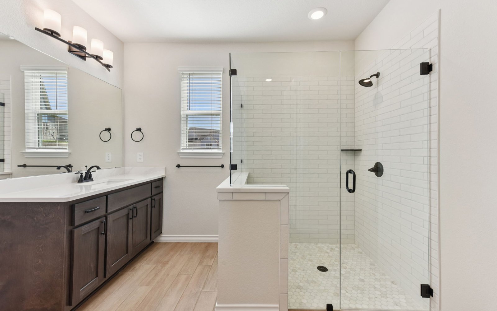 105 Antoinette Unit 102 Bathroom