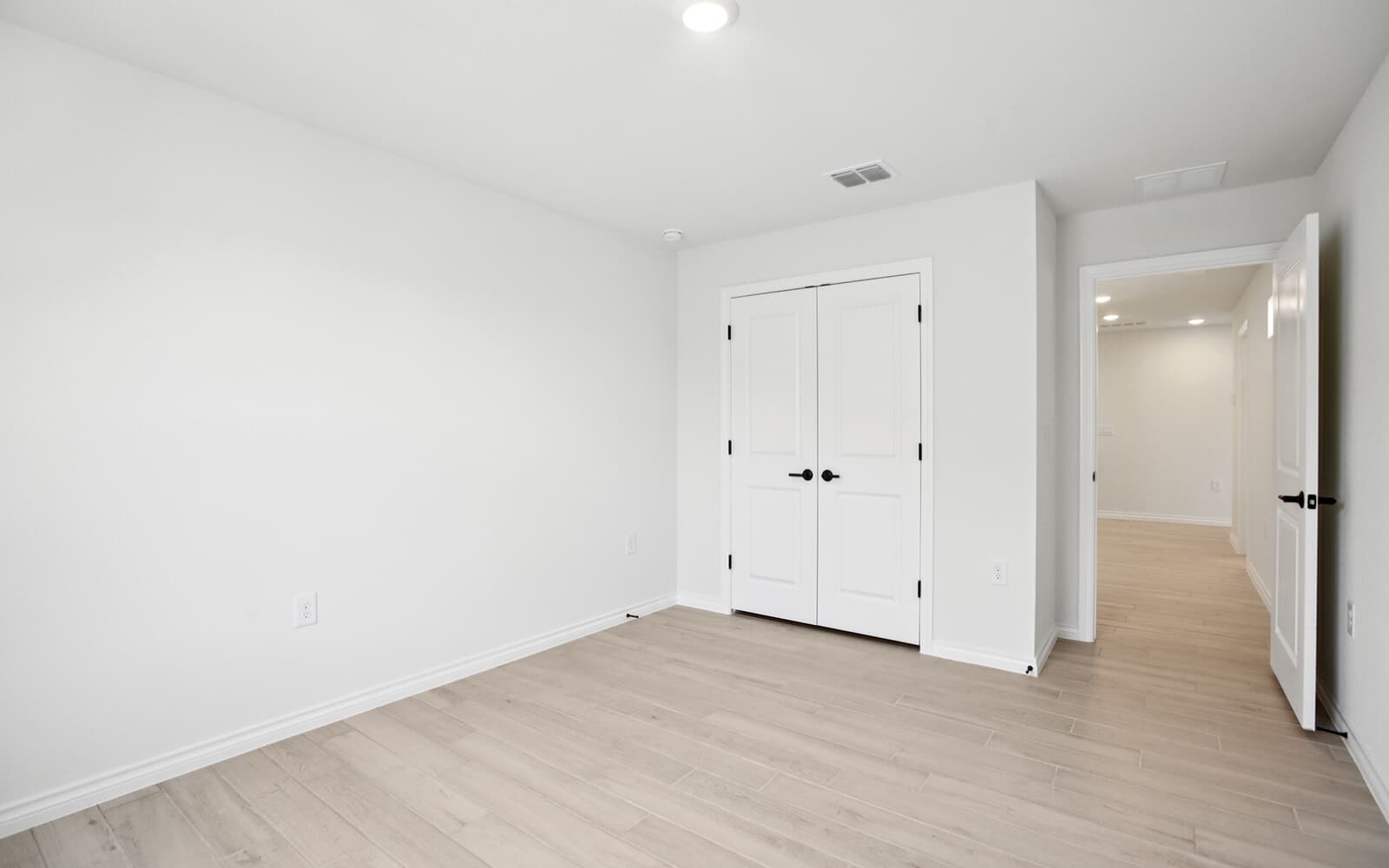 107 San Luis Pass Unit 101 Room