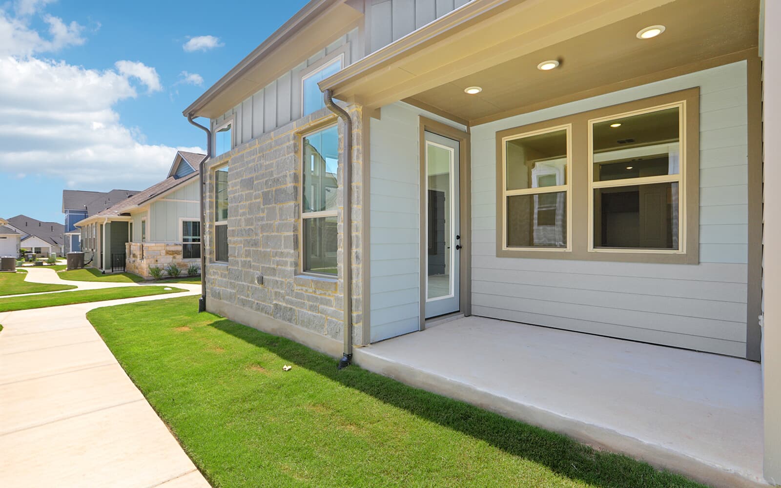 107 San Luis Pass Unit 101 Back Exterior