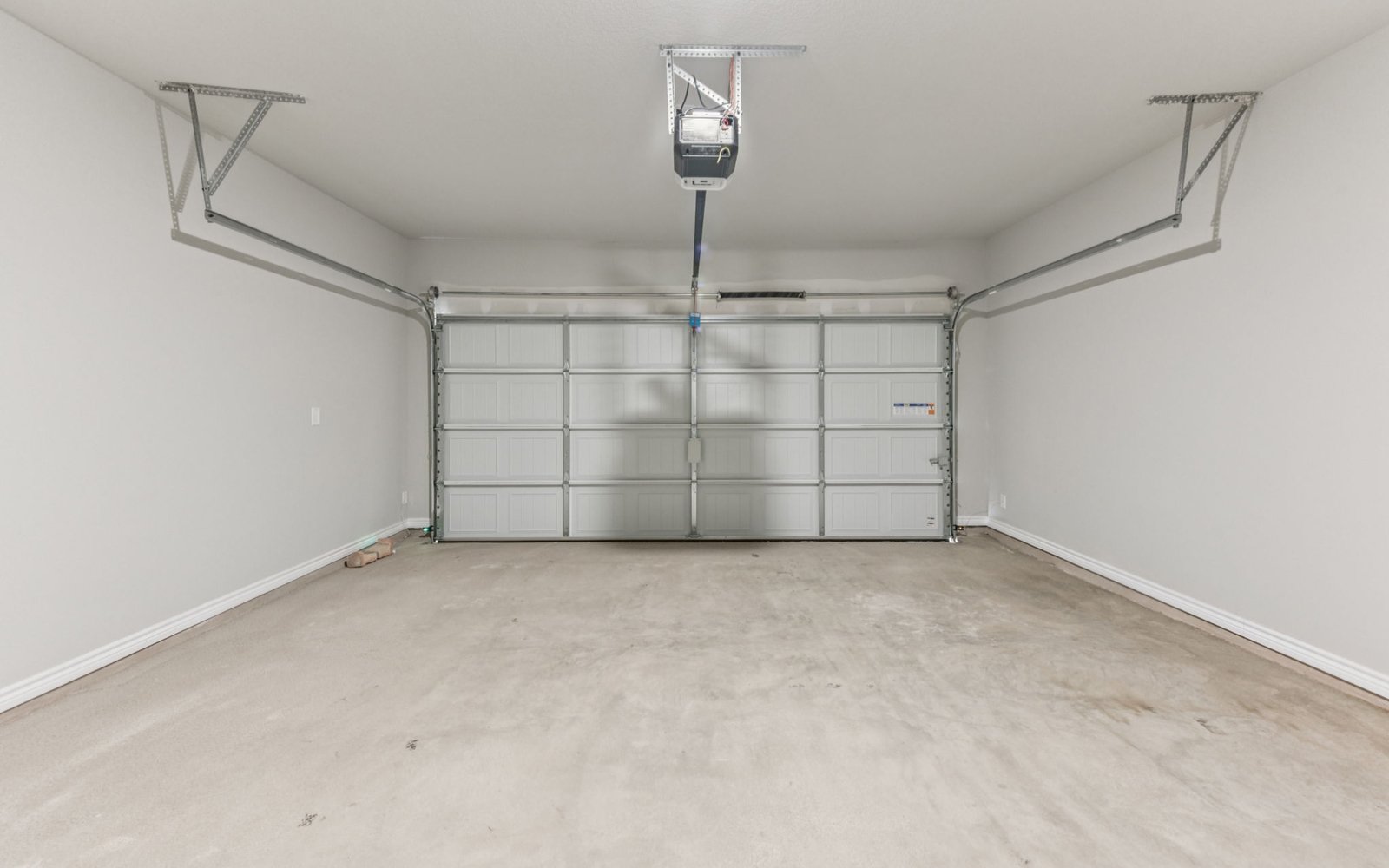 108 Maceo Way Unit 101 Garage