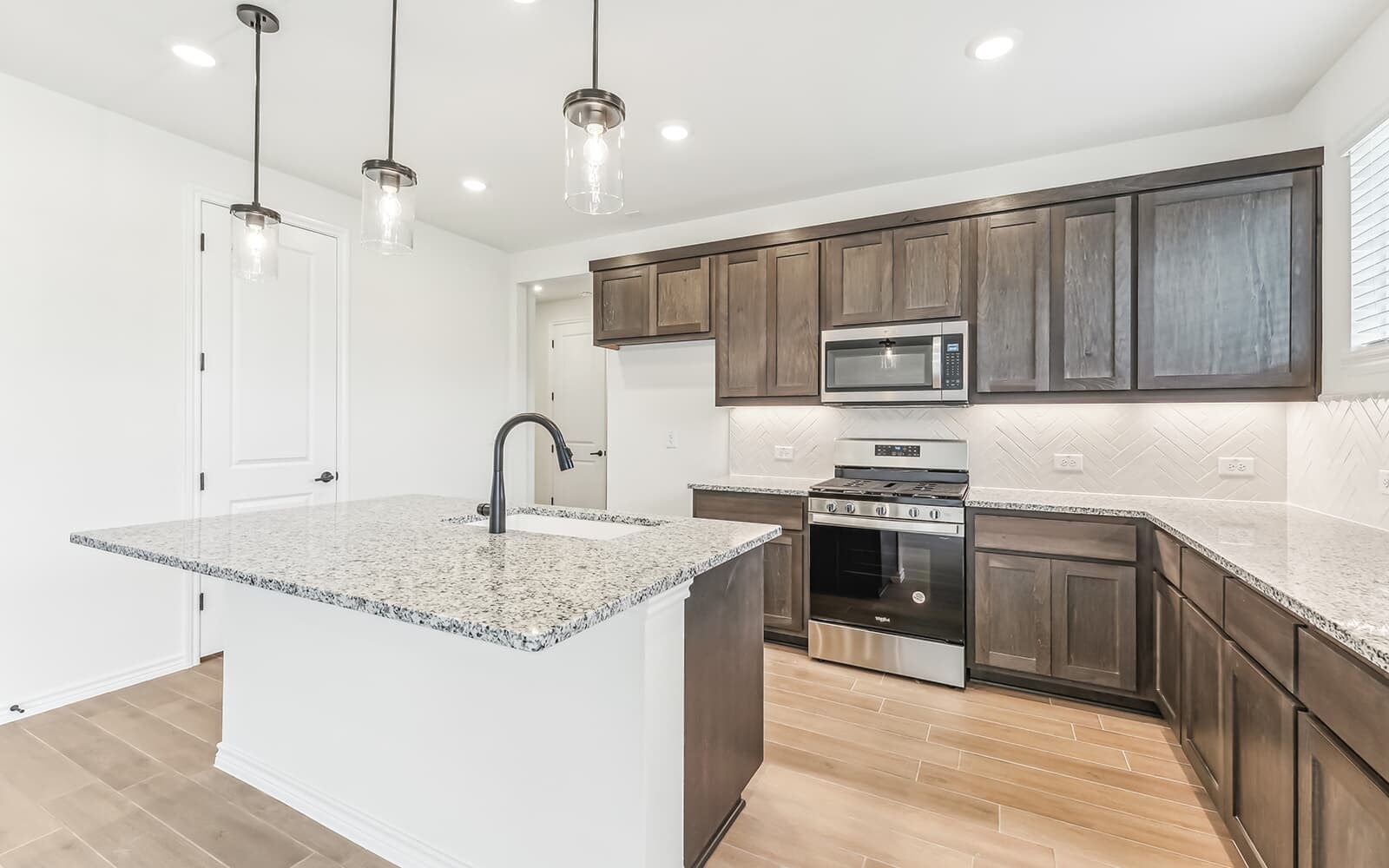 117 Surfside Kitchen