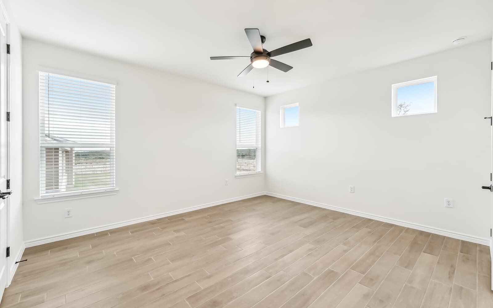 117 Surfside Bedroom