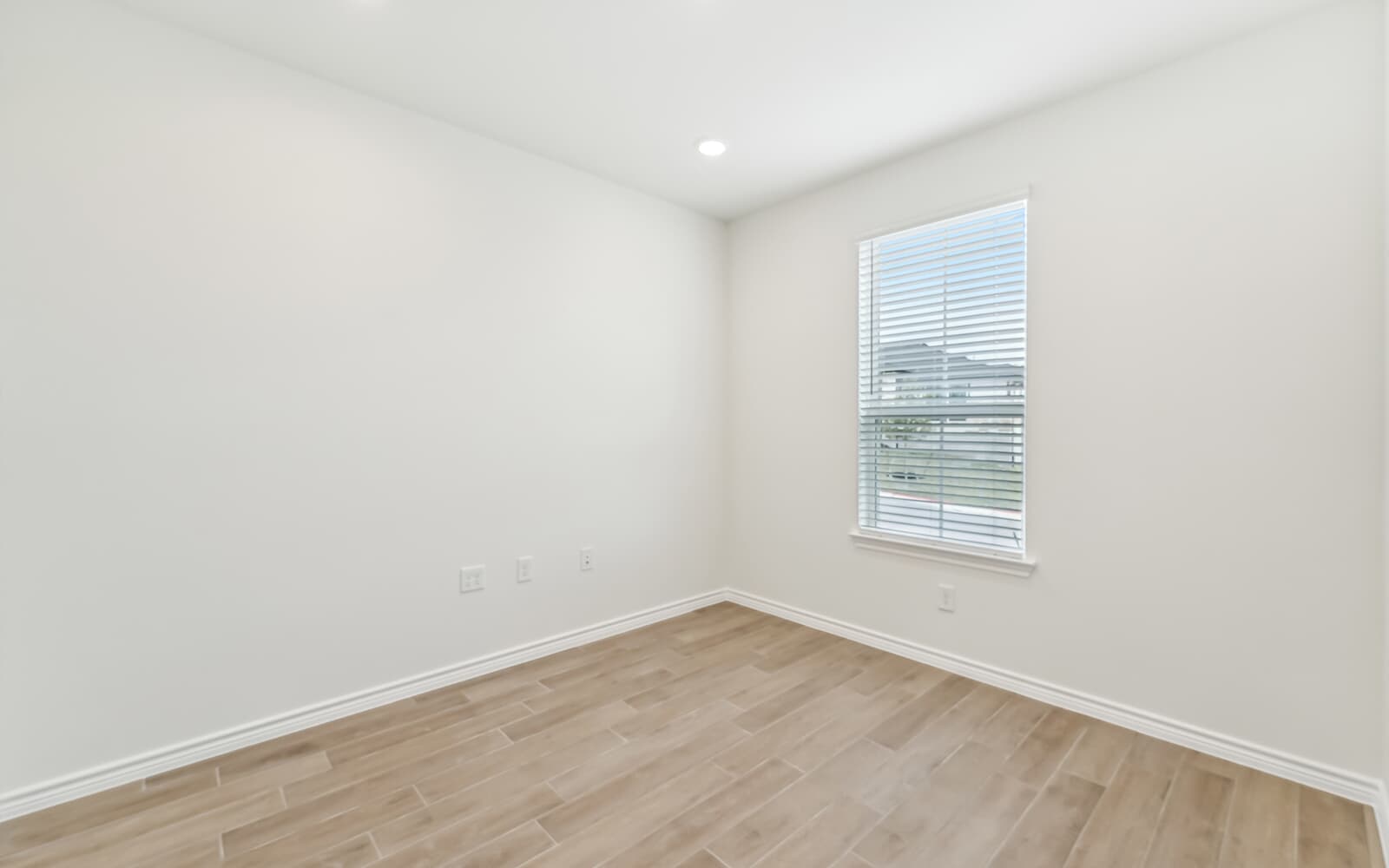 117 Surfside Bedroom