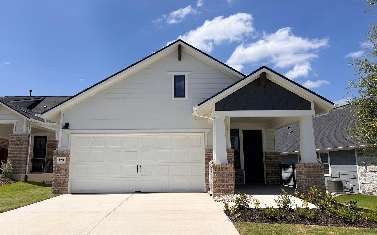 120 Desert Zinnia Cove Front Exterior