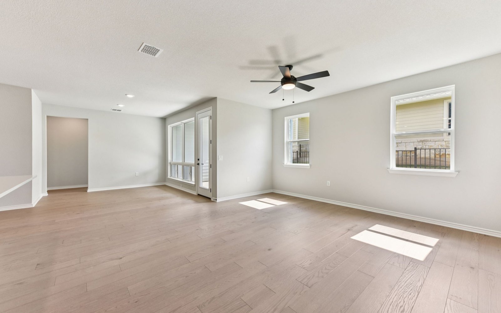 127 Antoinette Way Living Room