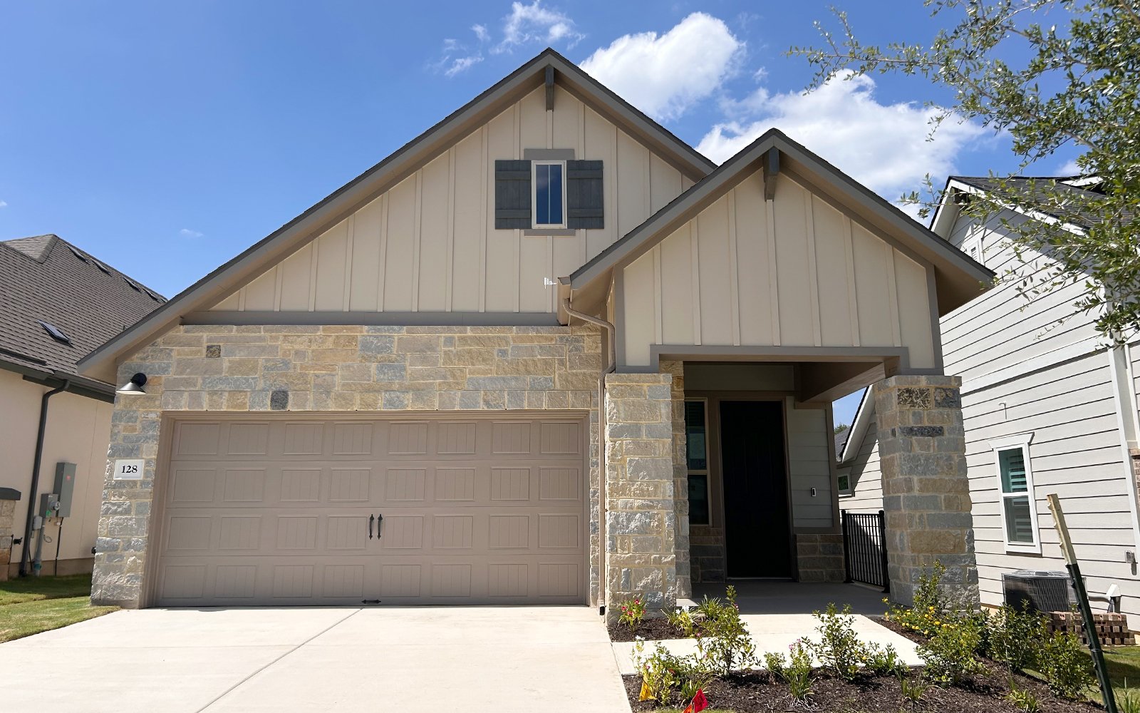 128 Desert Zinnia Cove Front Exterior