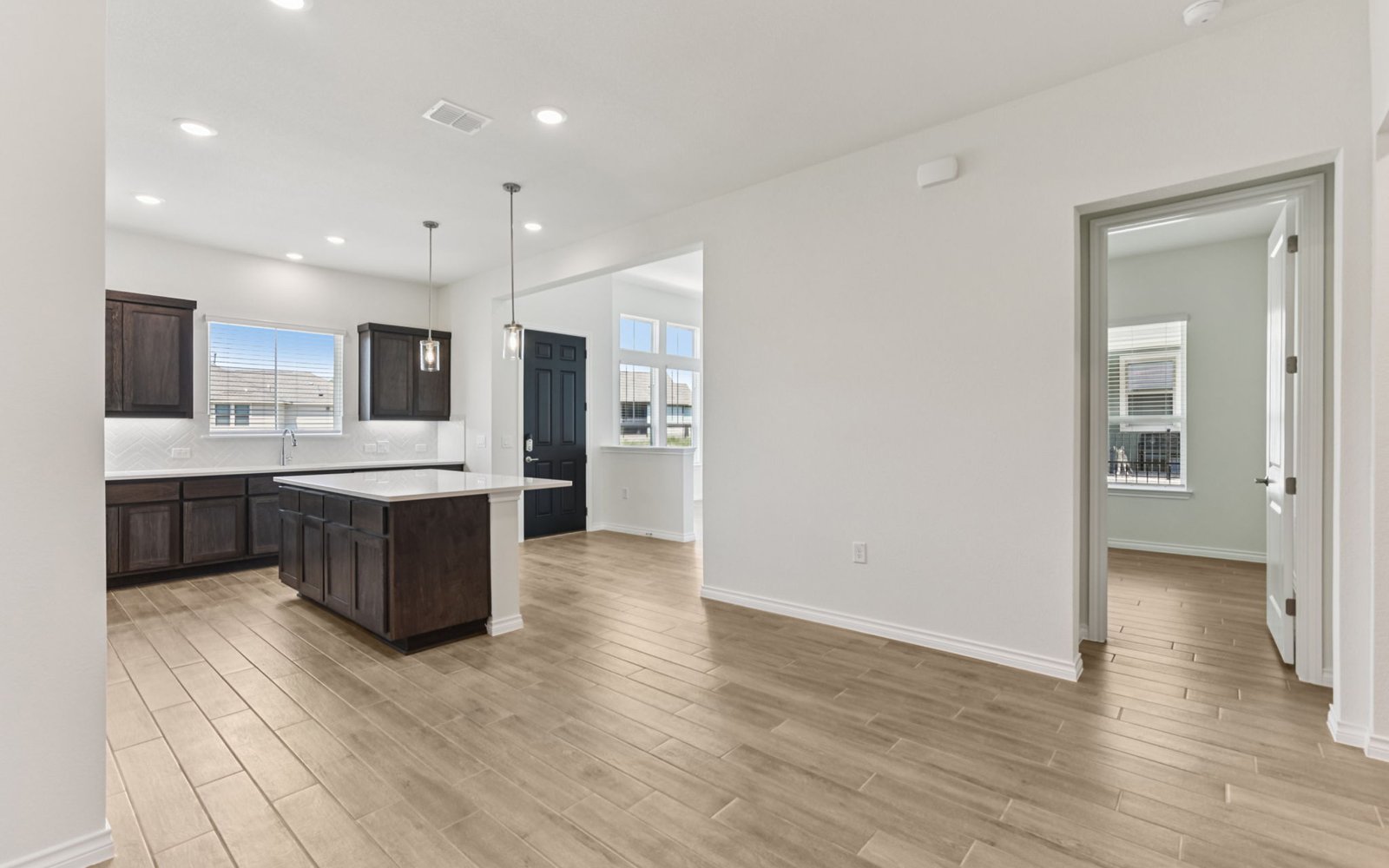 136 Stewart Dive Unit 101 Kitchen