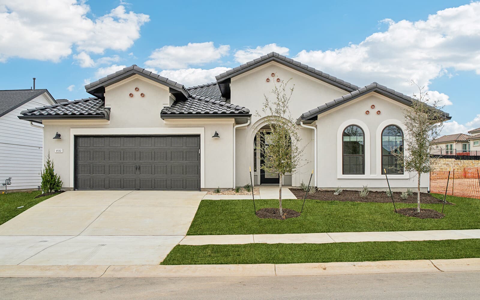 1532 Dancing Oak Lane