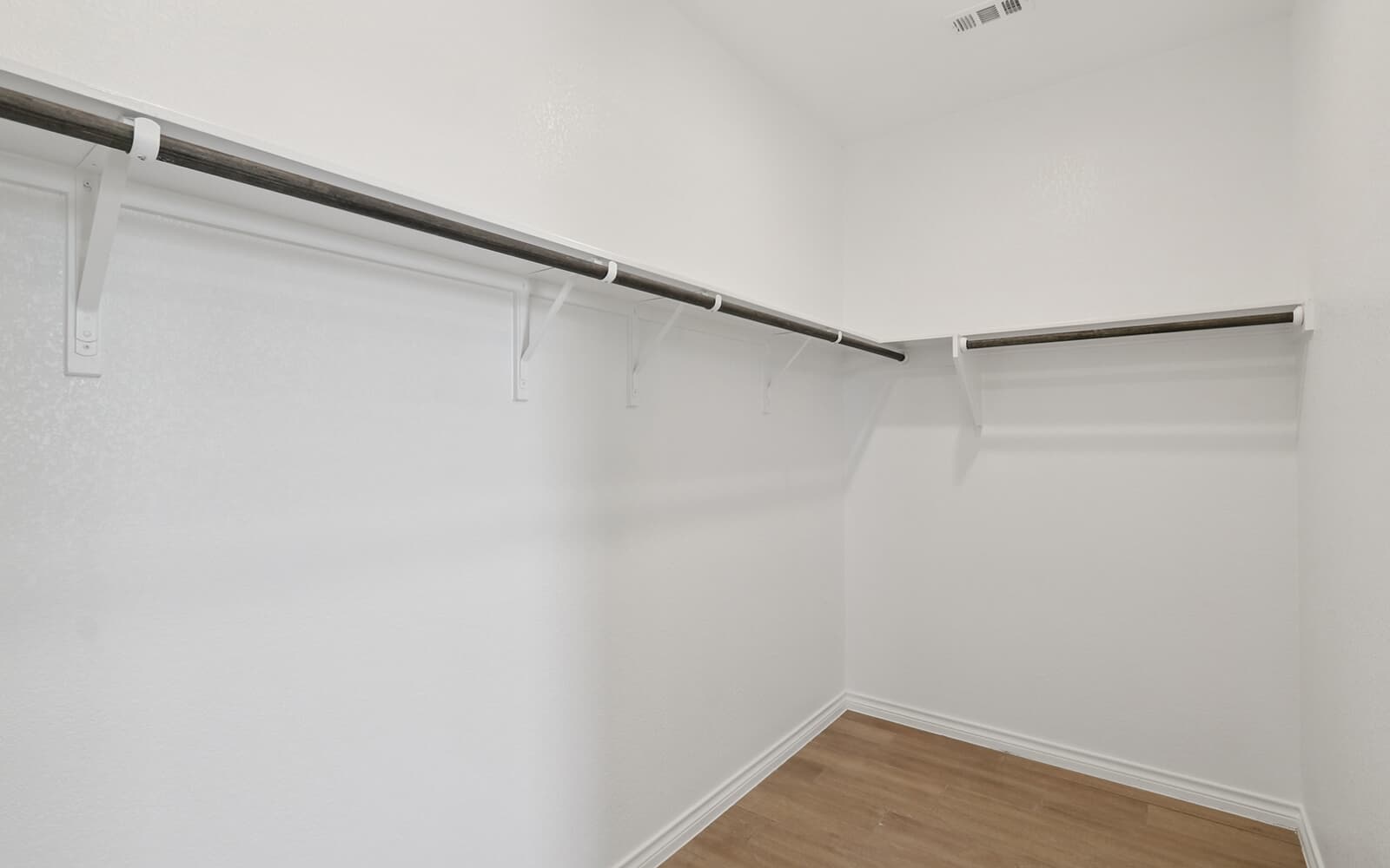 156 Antoinette Way Closet