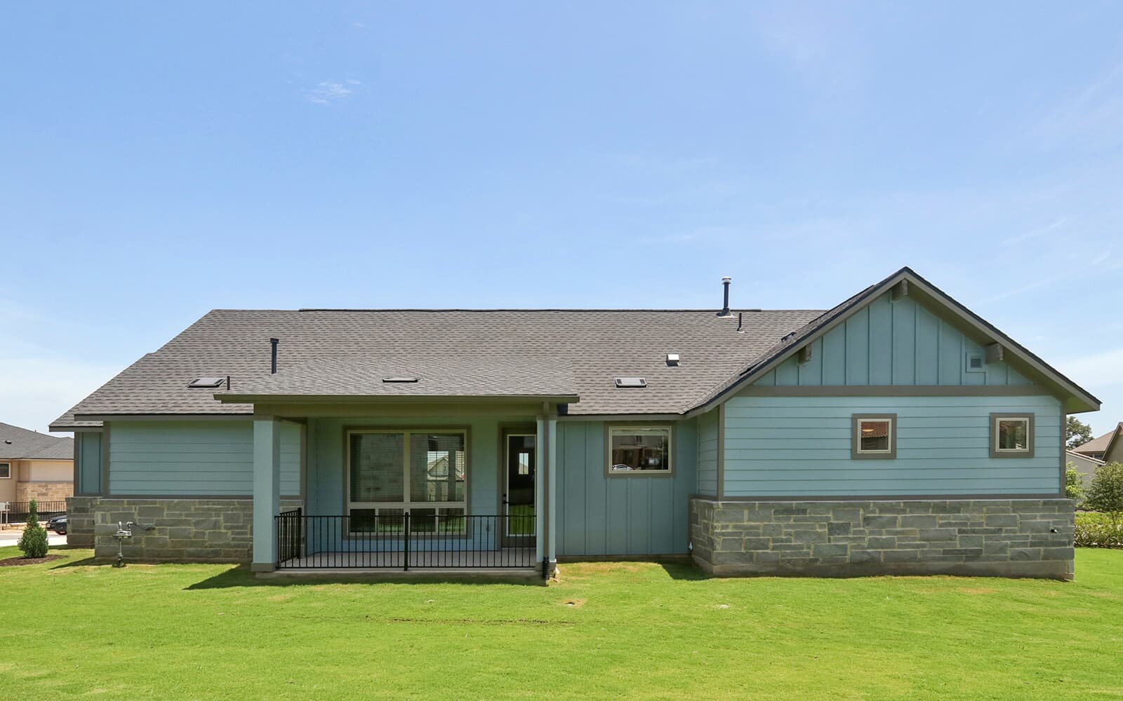 156 Antoinette Way Back Exterior