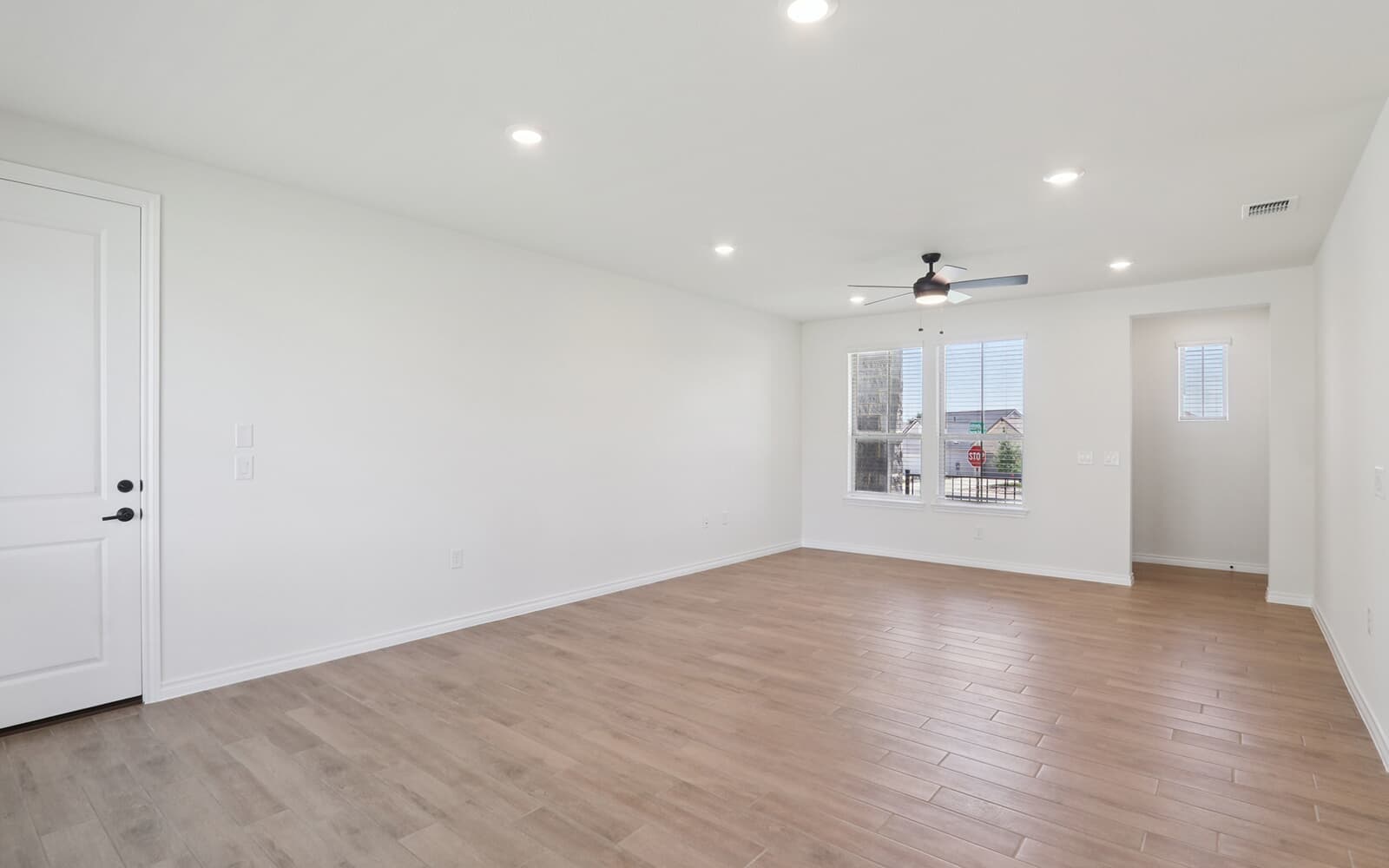 156 Antoinette Way Room