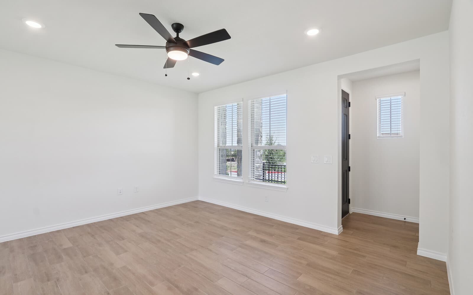 156 Antoinette Way Living Room