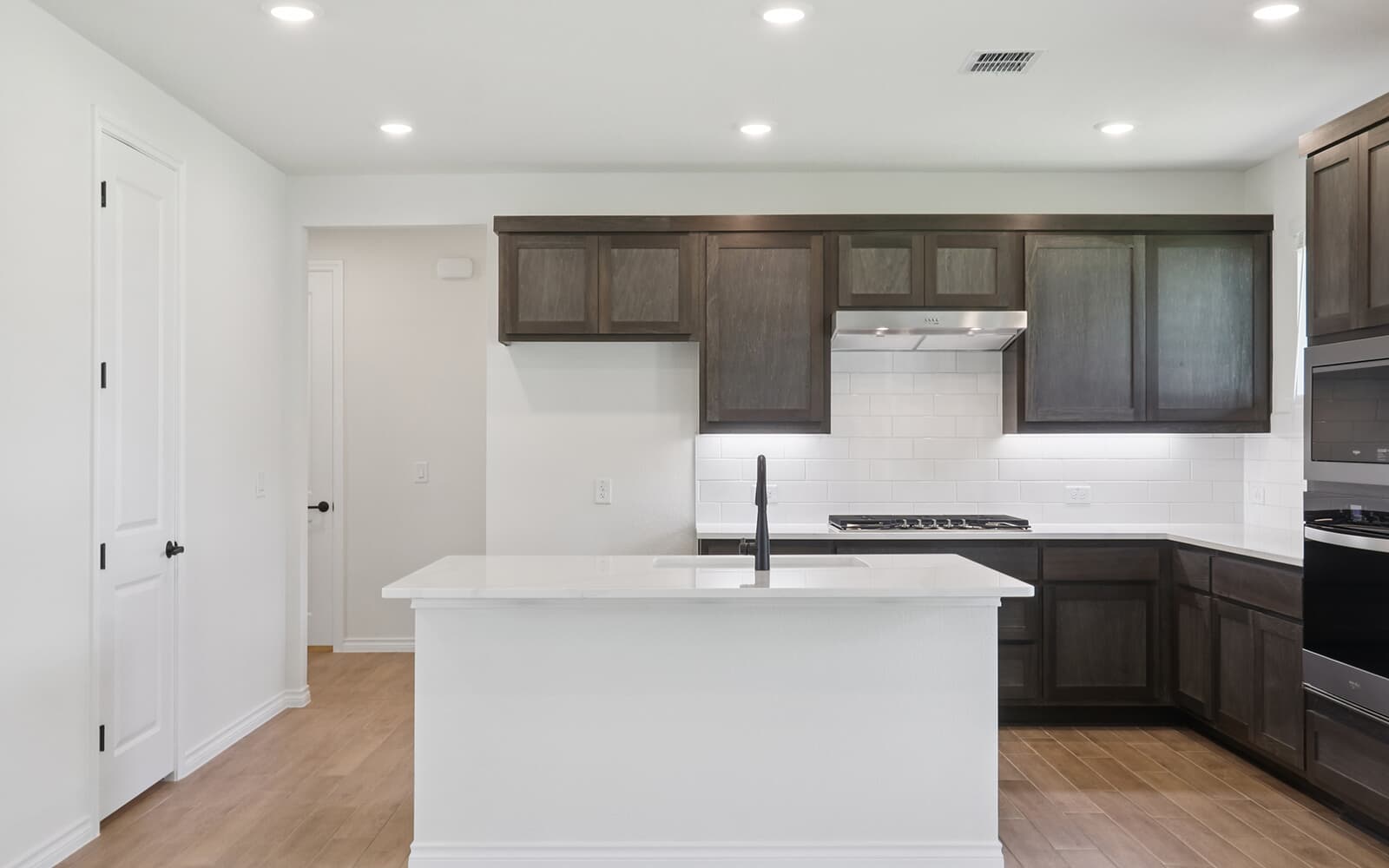 156 Antoinette Way Kitchen