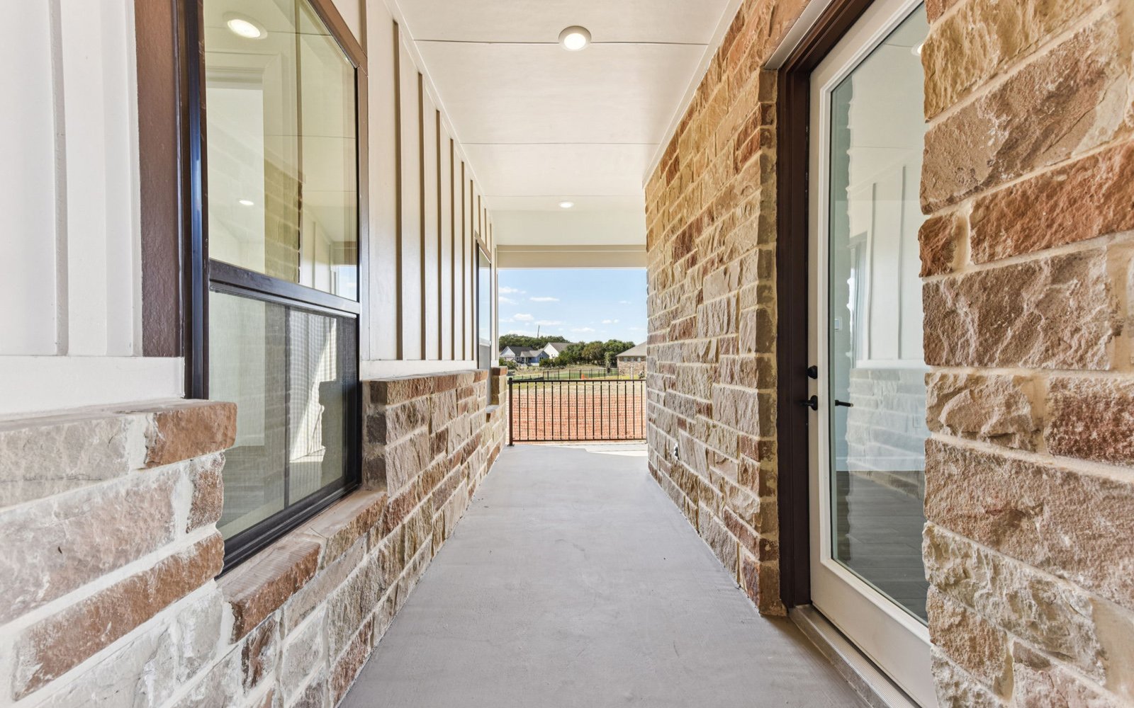 203 Olive Blossom Back Exterior