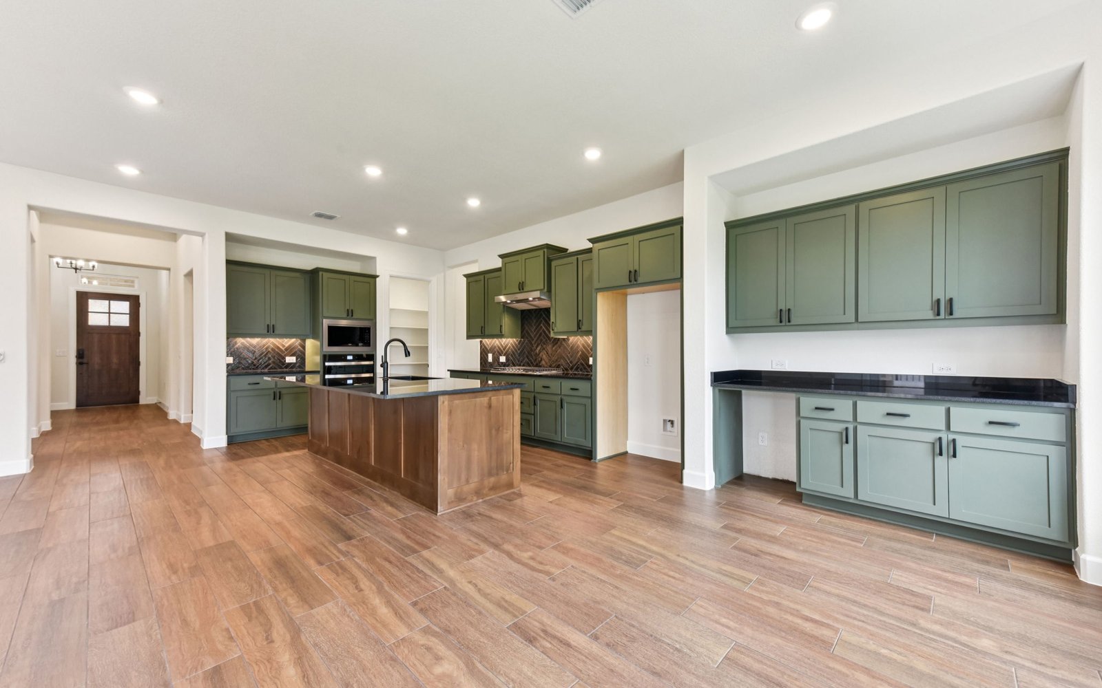 230 Olive Blossom Trail Kitchen