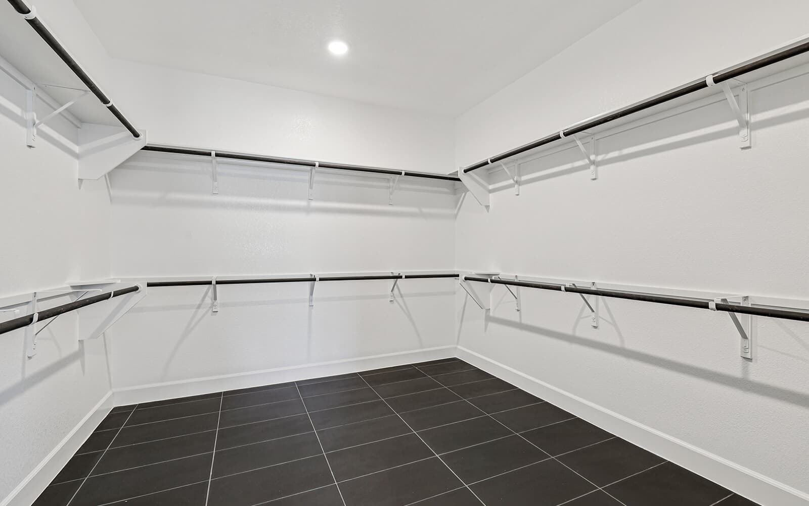 1516 Dancing Oak Lane