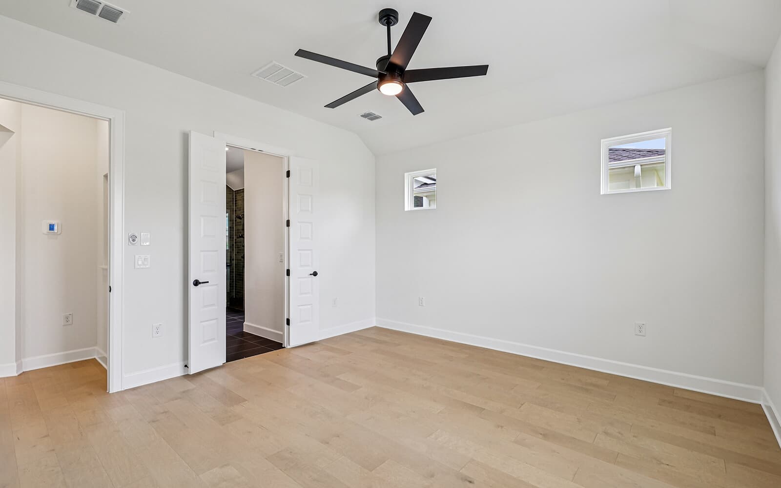 1516 Dancing Oak Lane