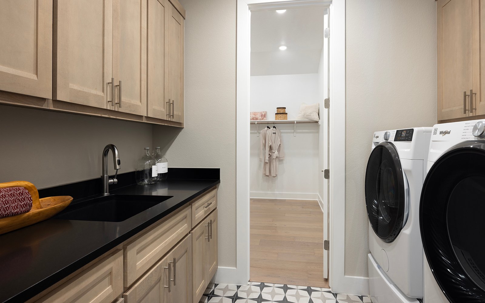 Auburn Utility Room