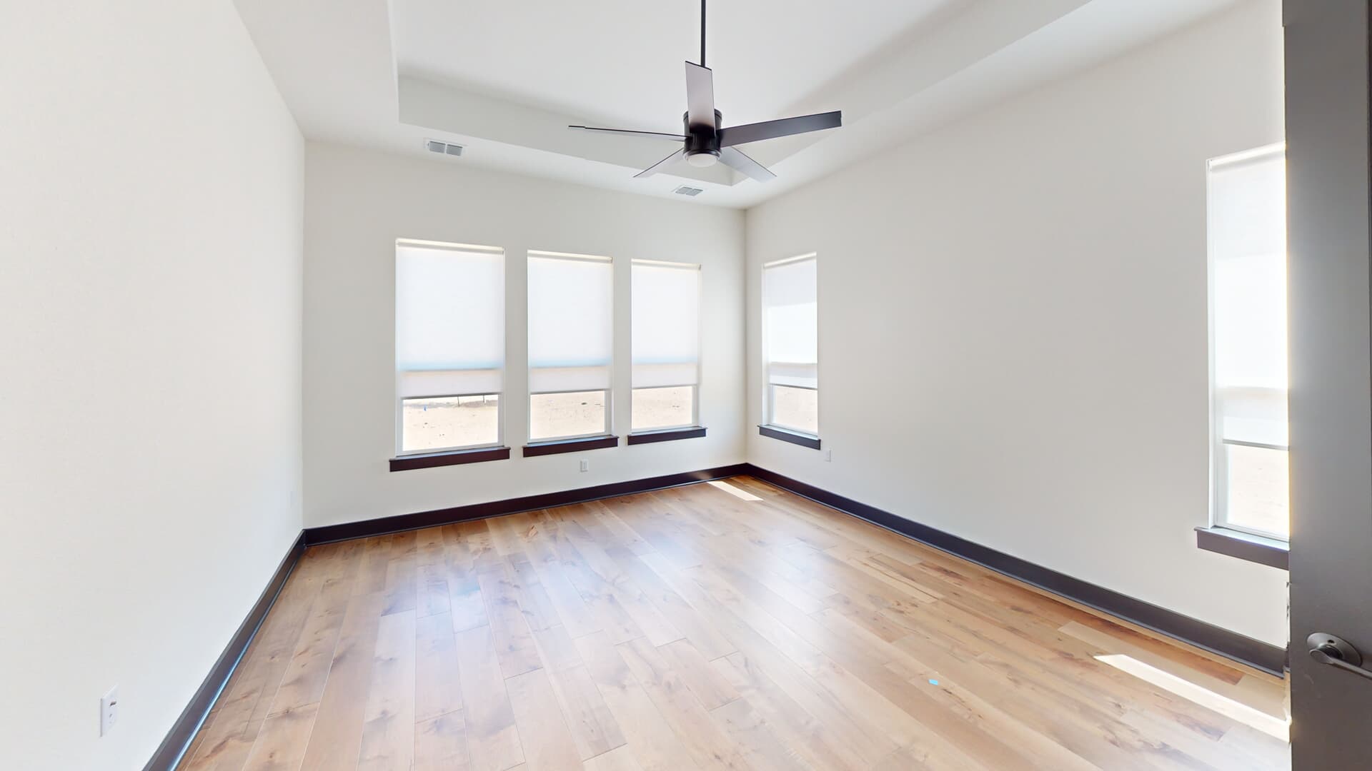 Simmons Matterport Bedroom