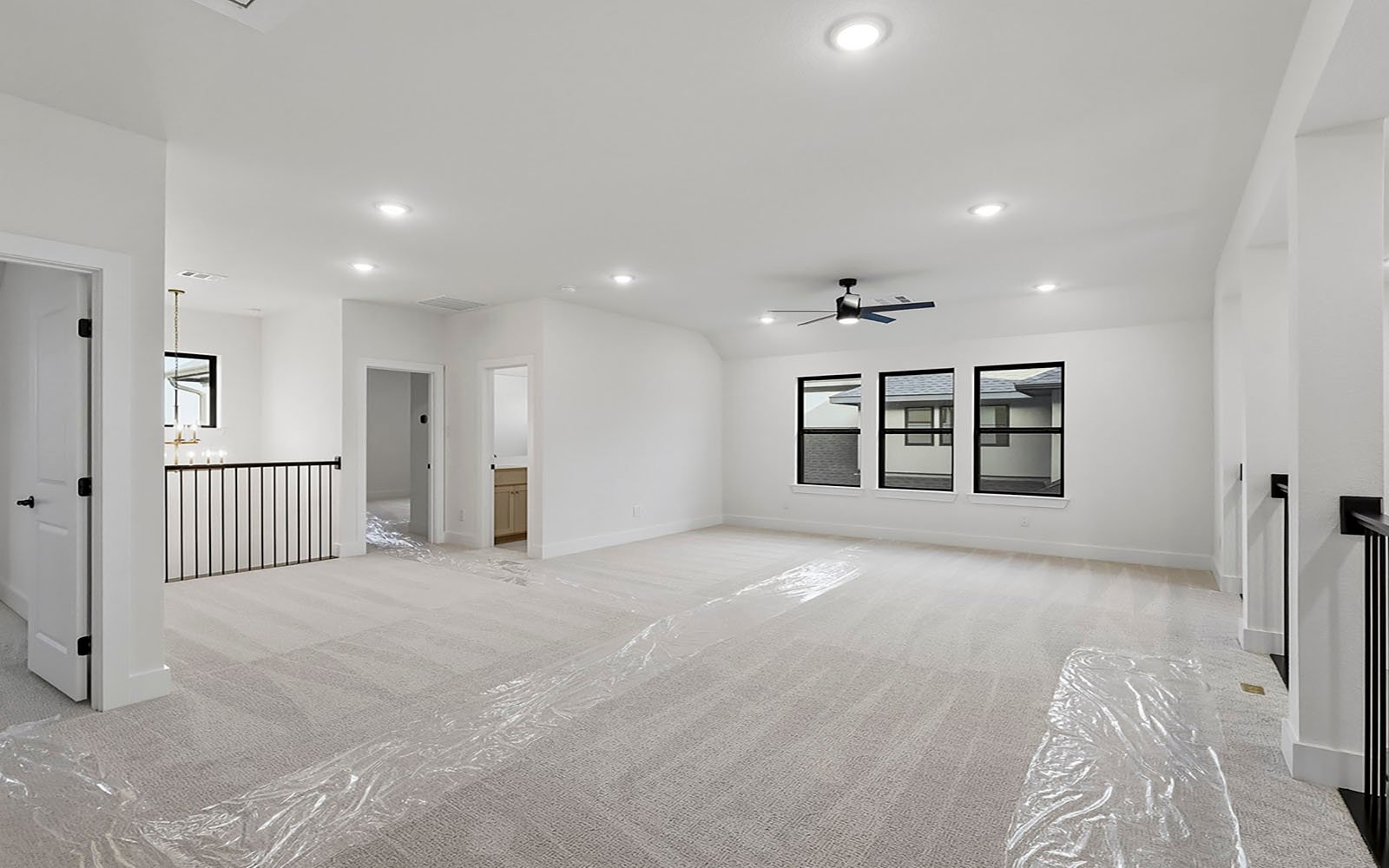 15643 Violet Ln Upstairs