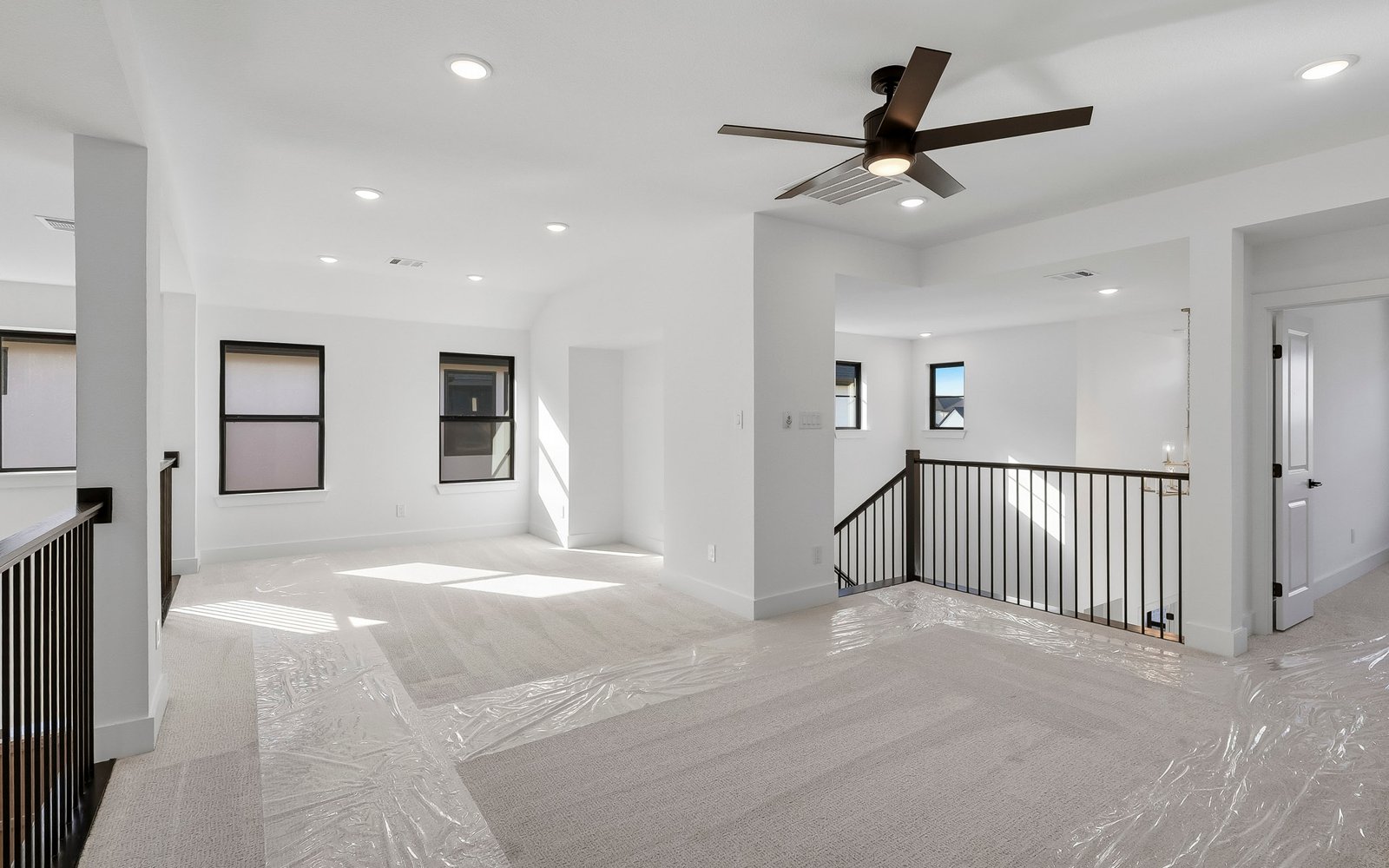 15663 Violet Ln Upstairs