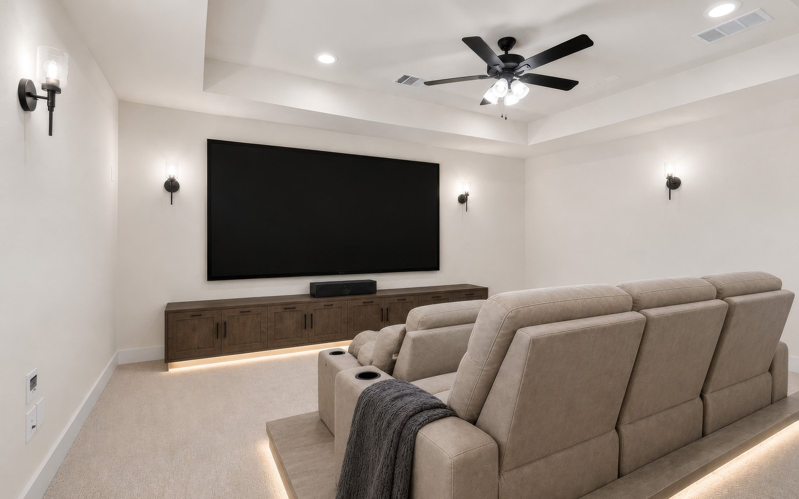 15521 Swallowtail Media Room
