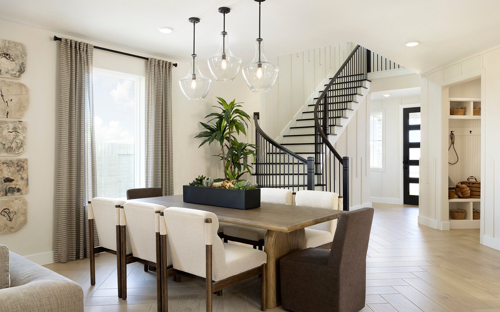 Haverford Dining Area
