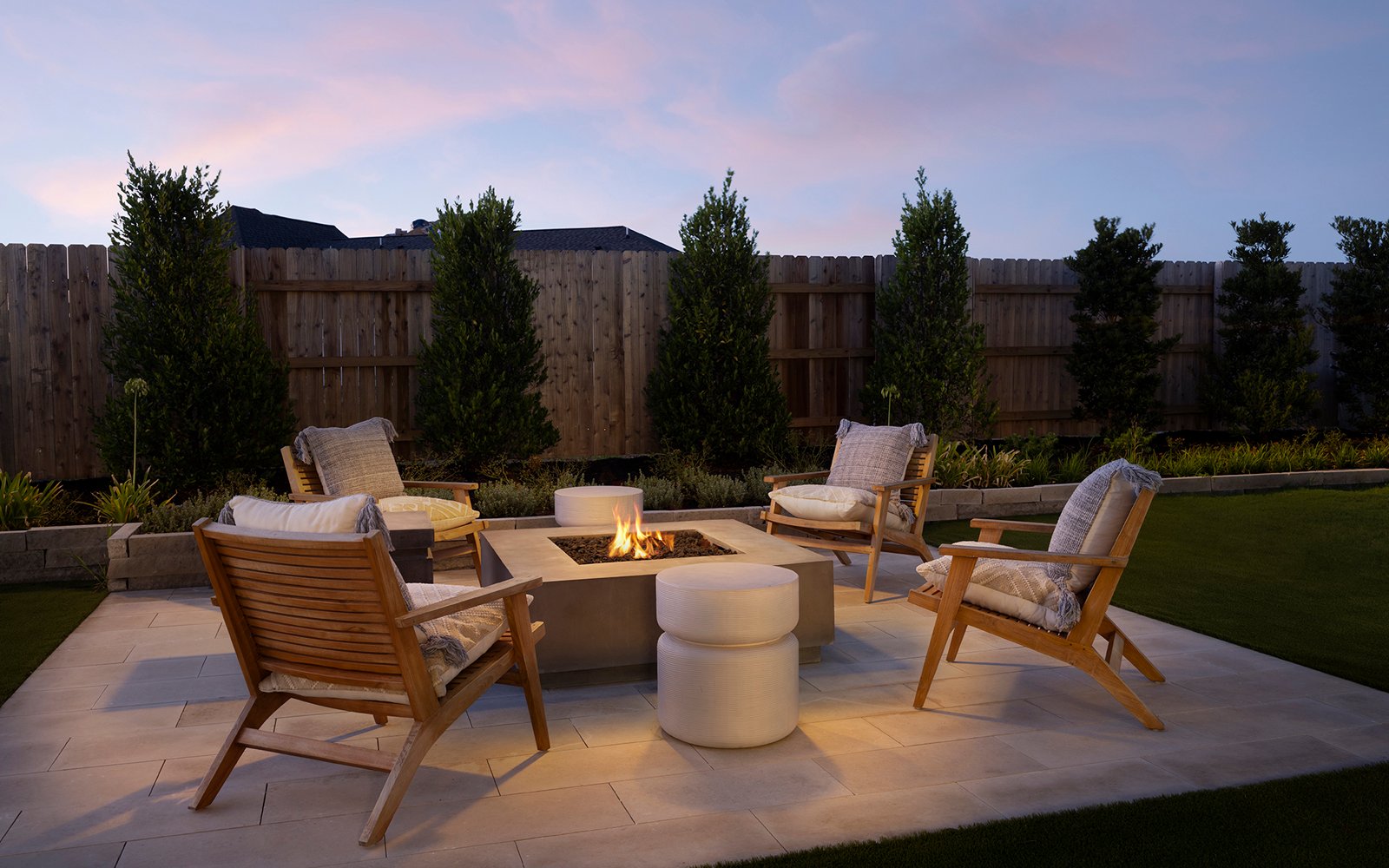 Lawrence Firepit