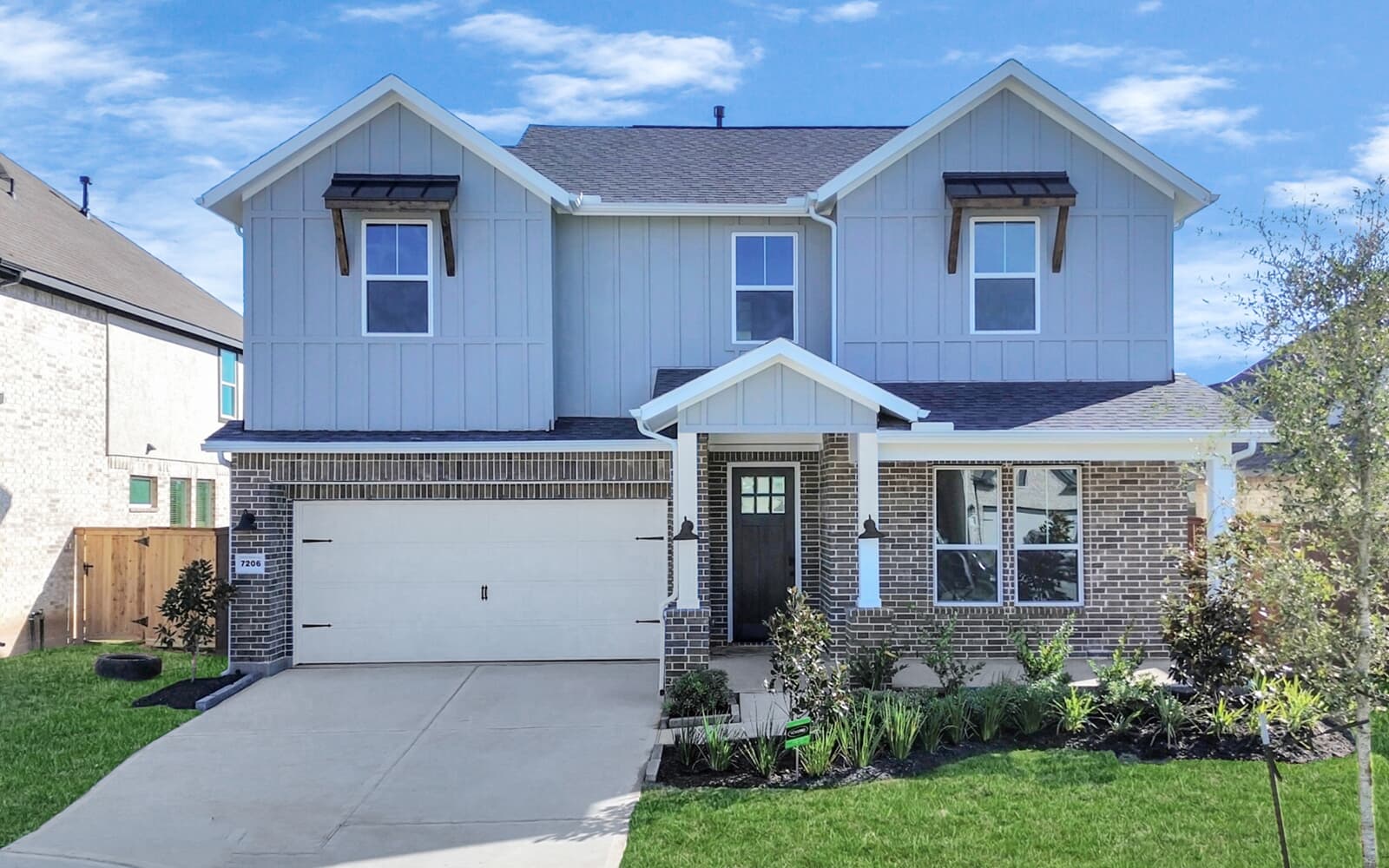 7206 Swinging Oak Circle