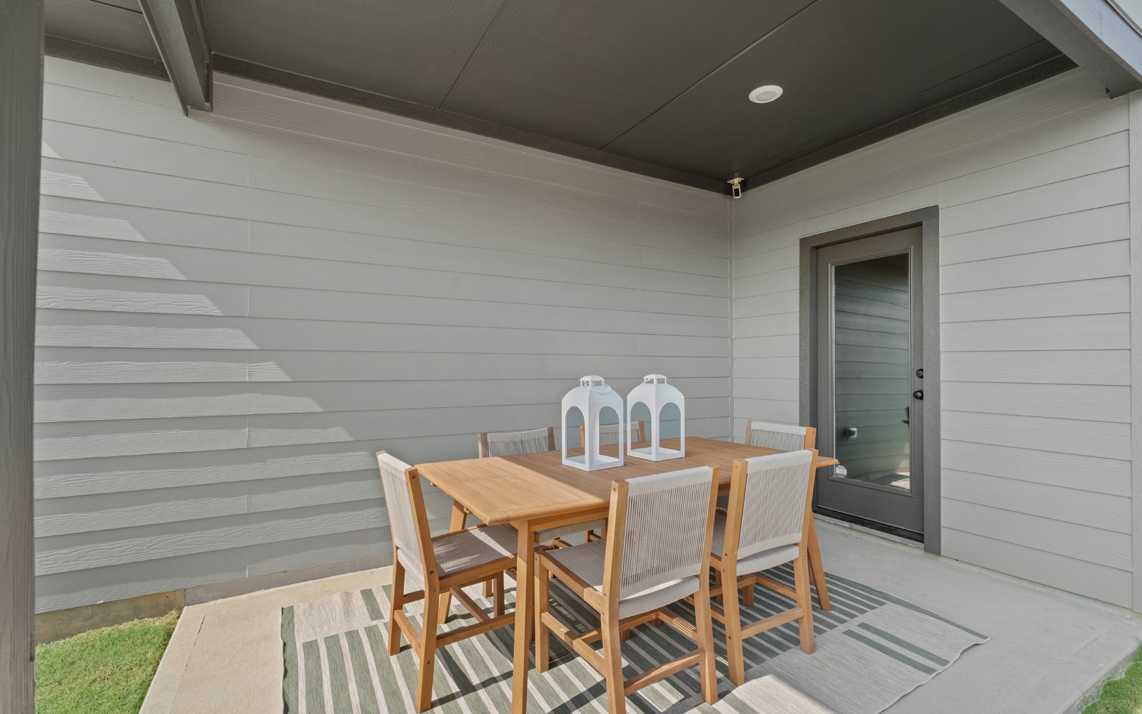 22611 Flintrock Hvn Ln Back Porch